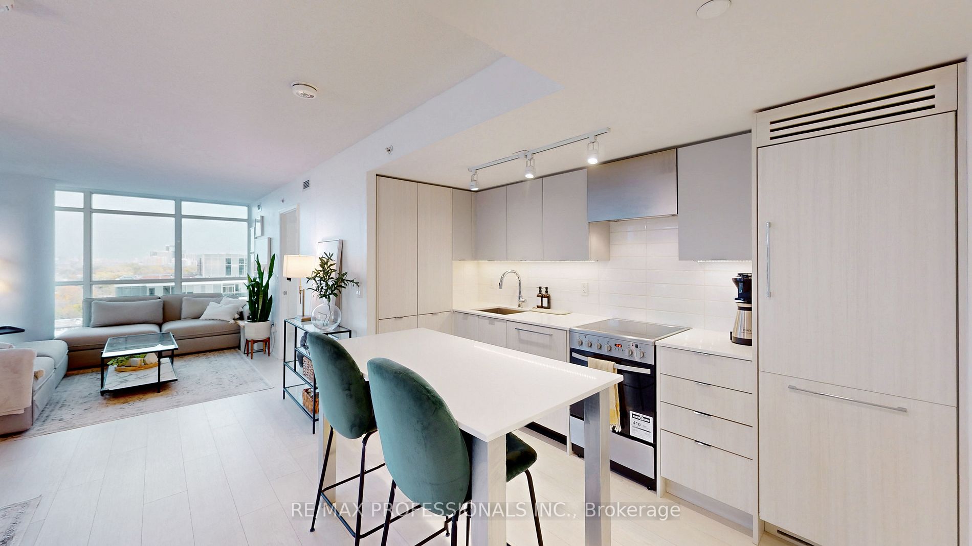 30 Gibbs Rd, #1105