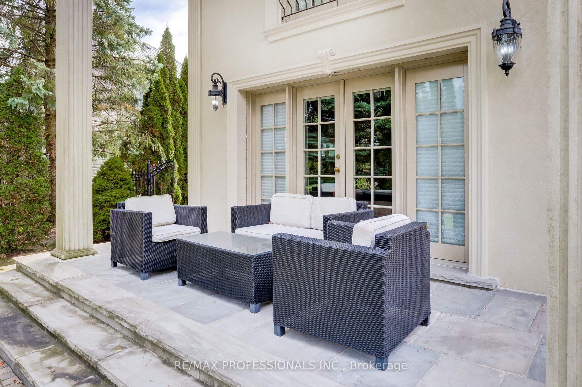 55 Pheasant Lane
