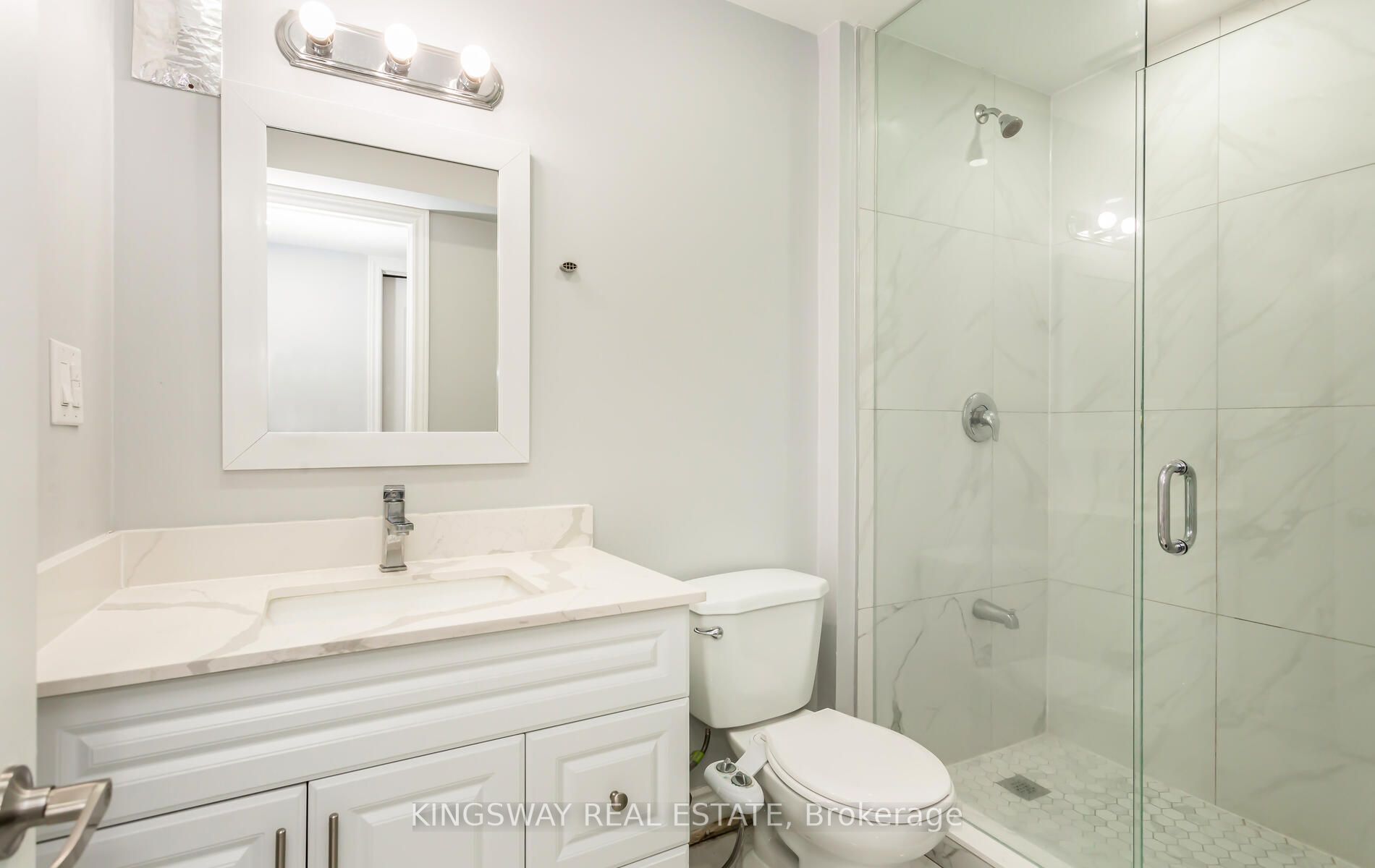 47 Lavallee Cres