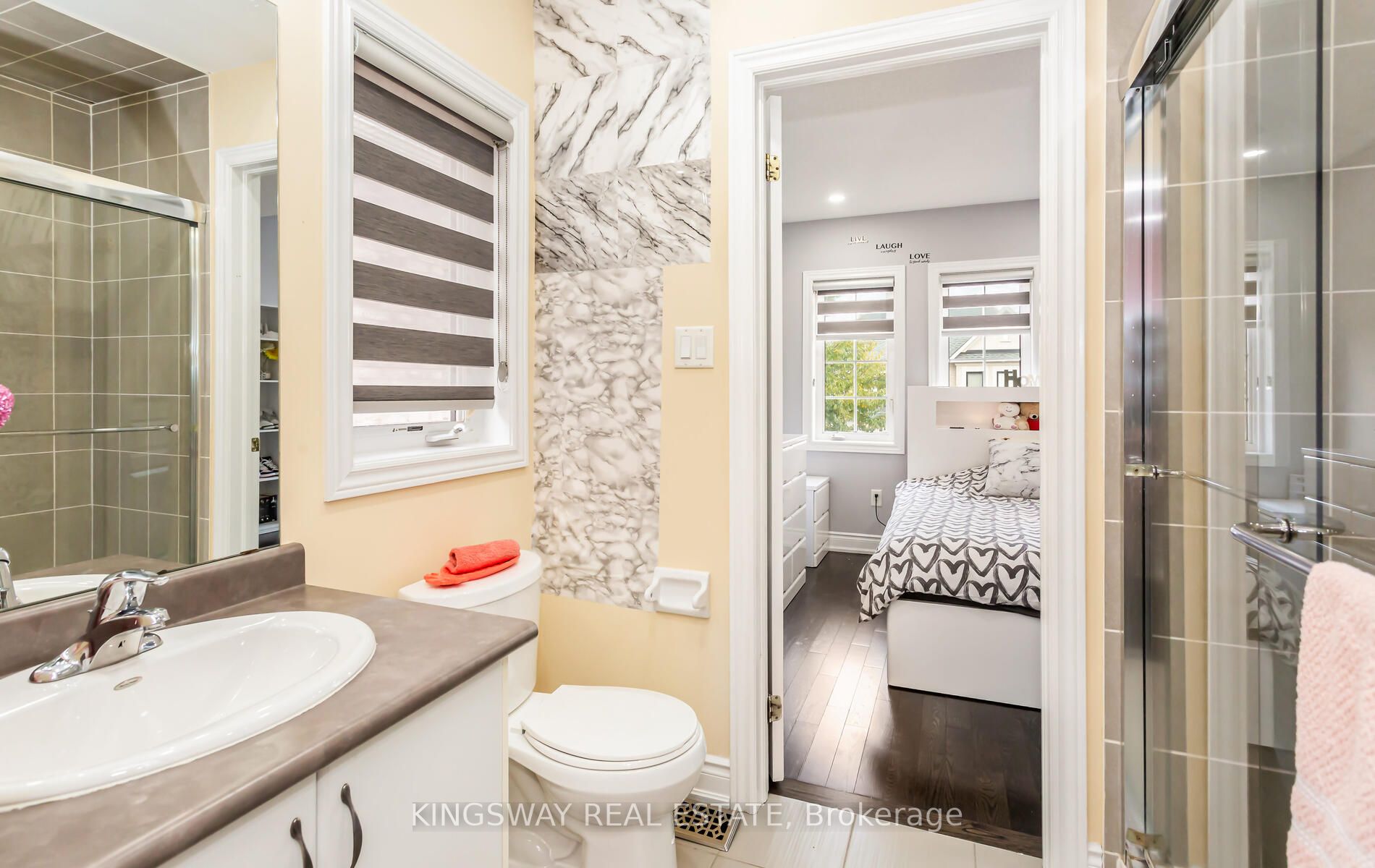 47 Lavallee Cres