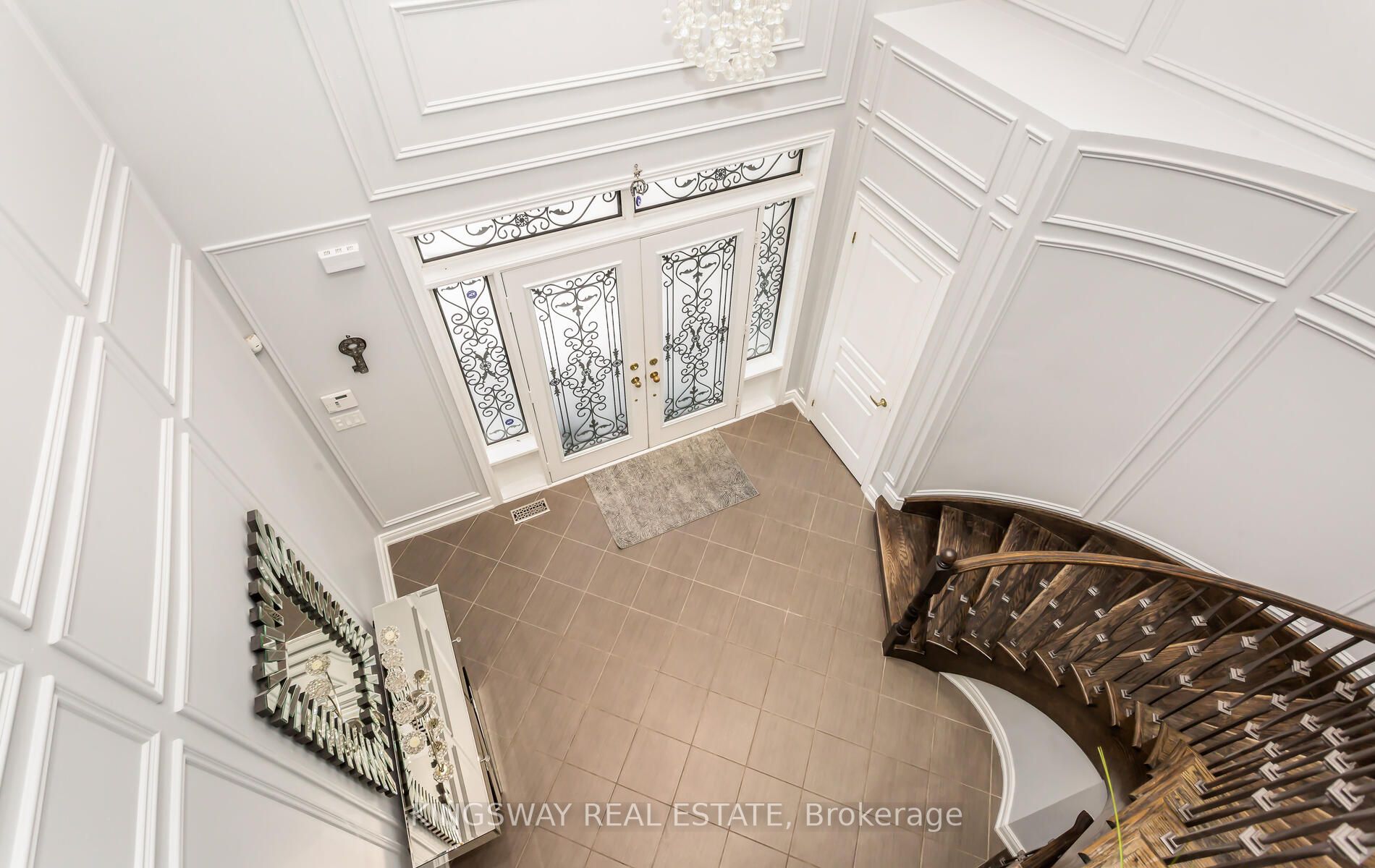 47 Lavallee Cres