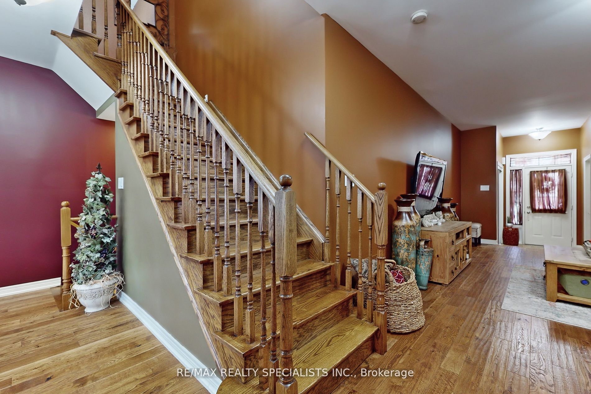 112 Amaranth Cres