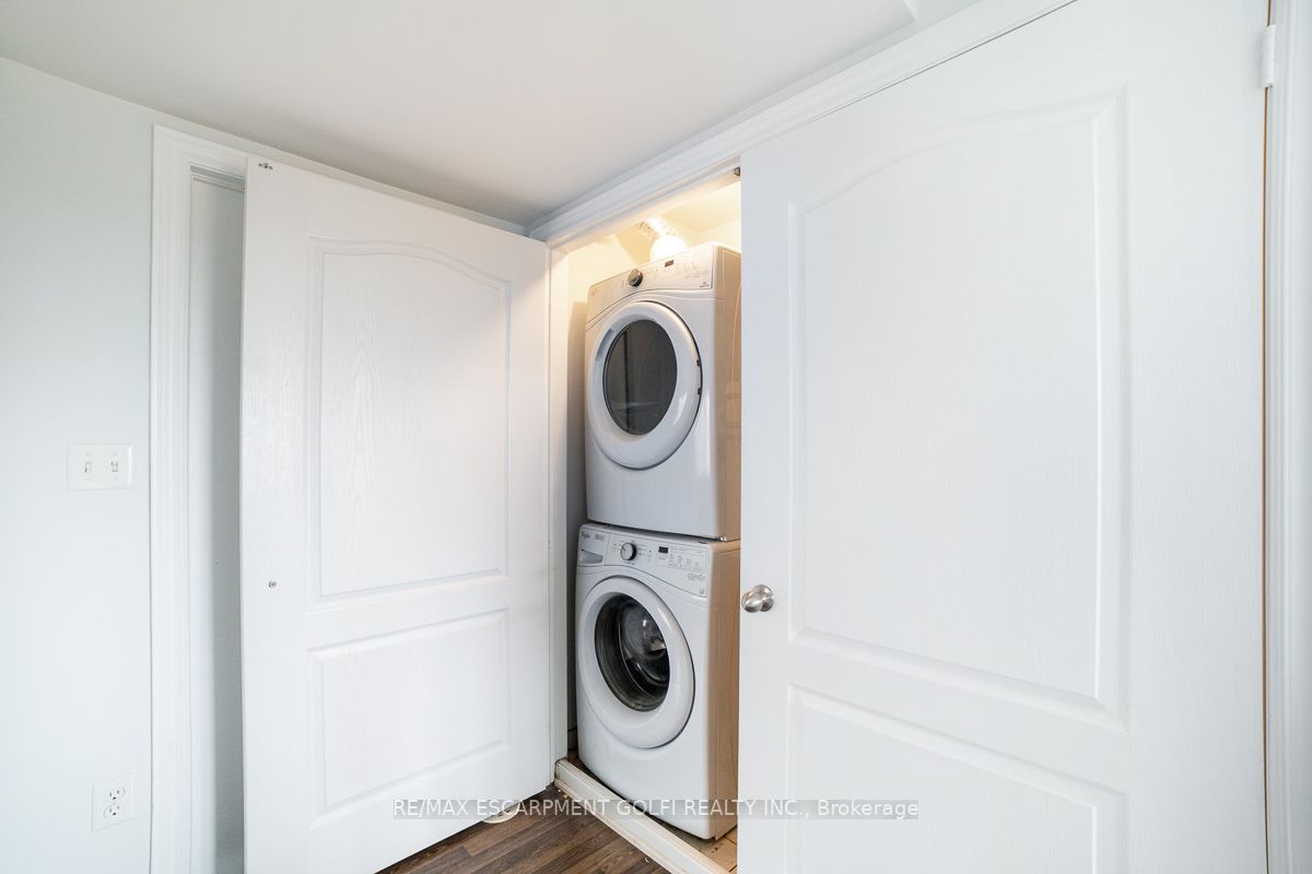 2480 Post Rd, #2