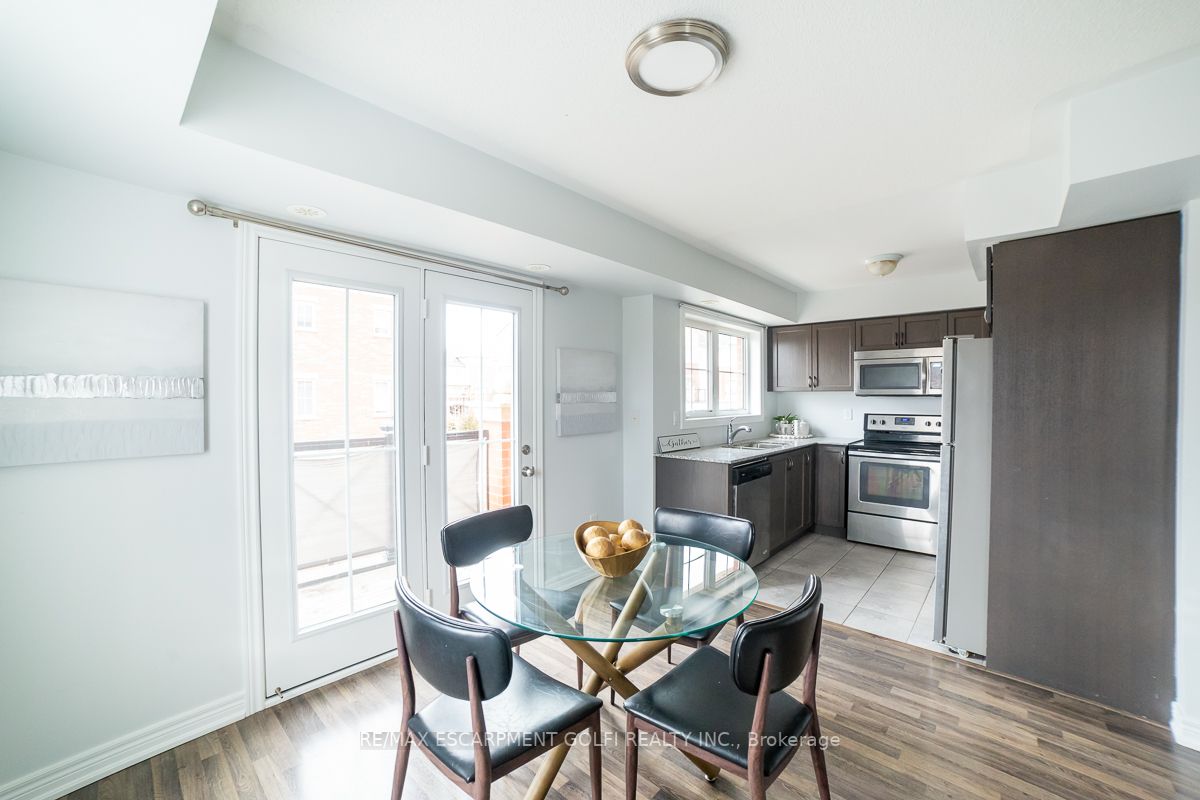 2480 Post Rd, #2