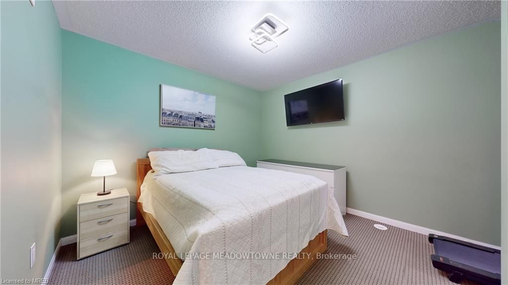 257 Wetenhall Landing