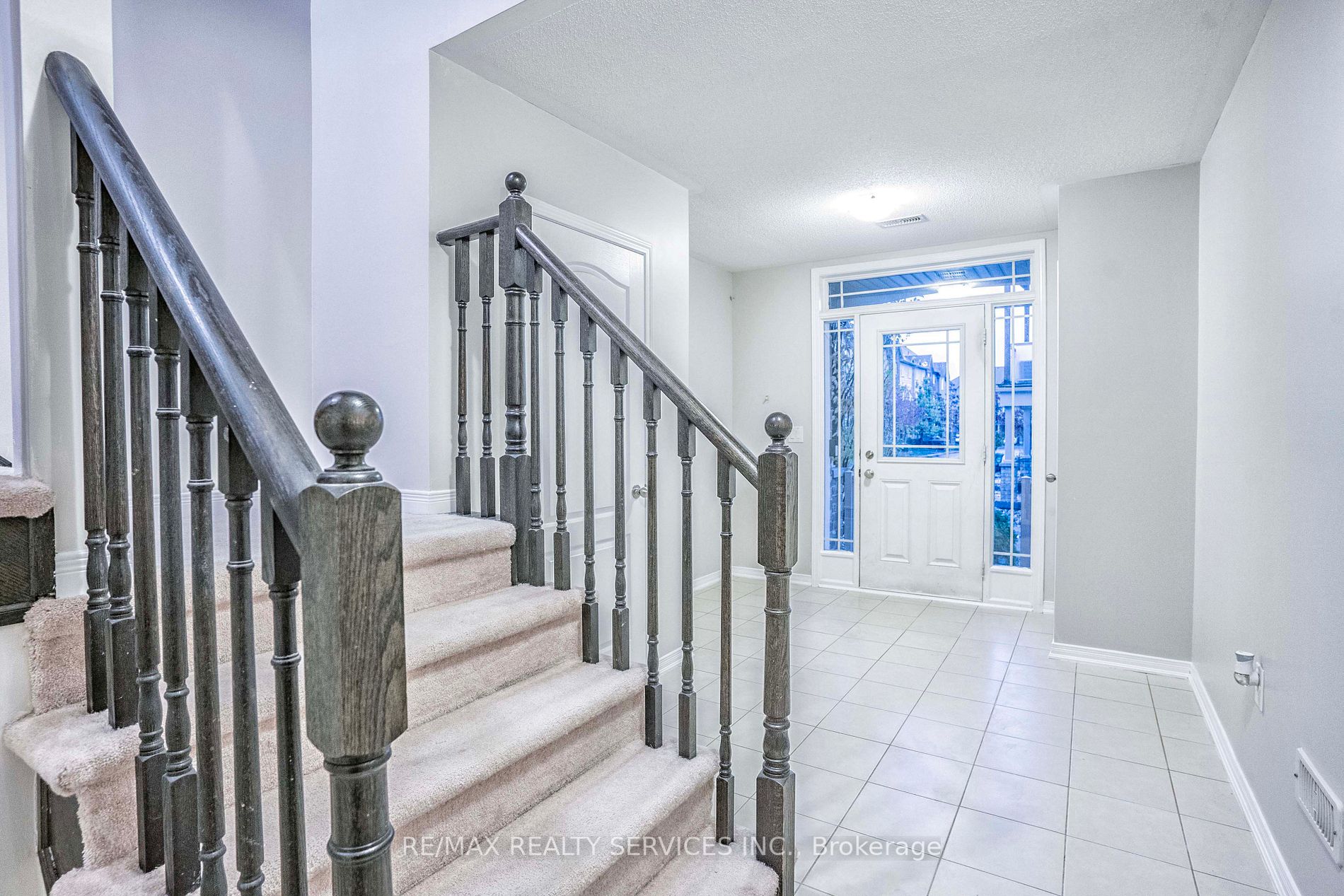 6 Birchfield Cres