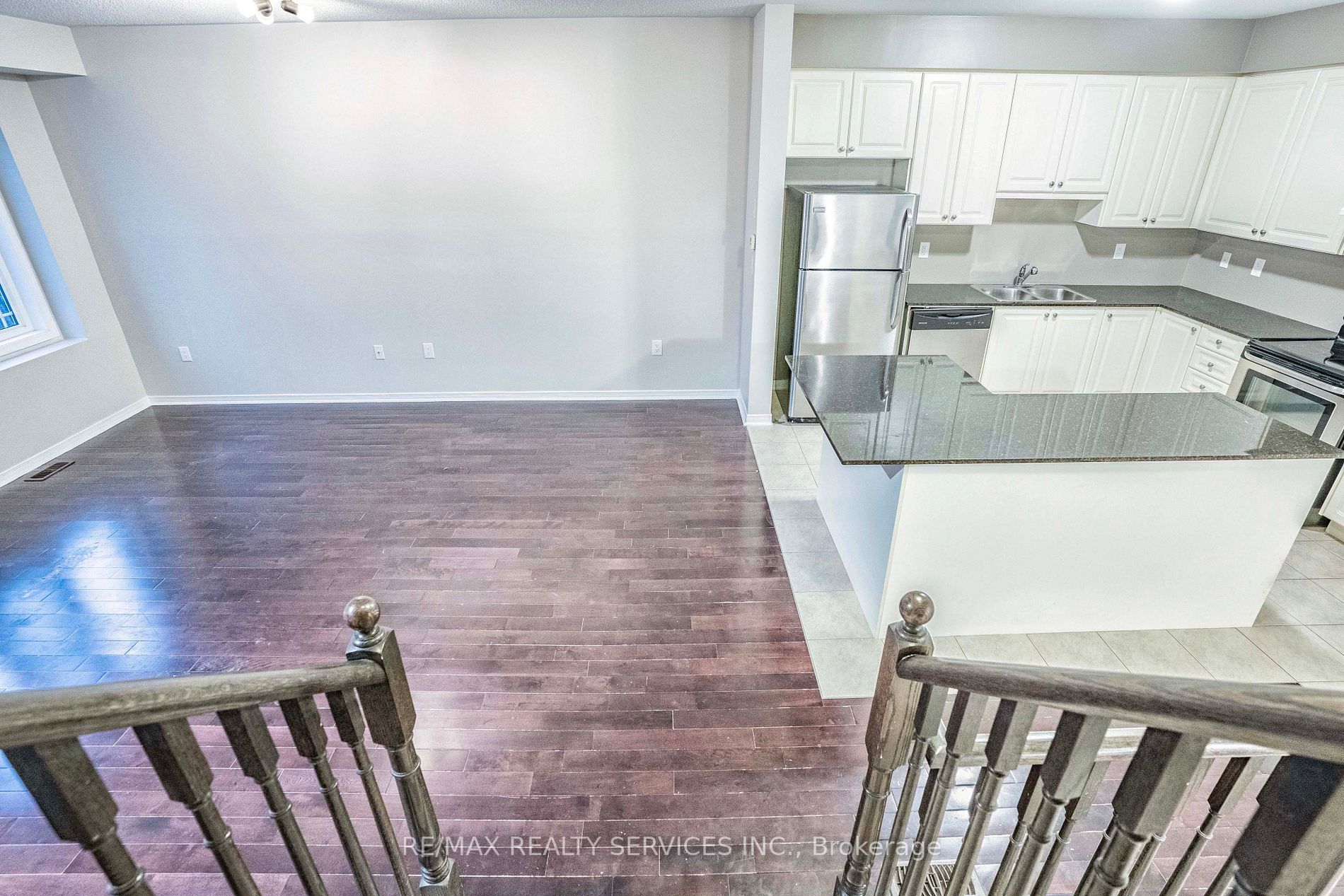 6 Birchfield Cres