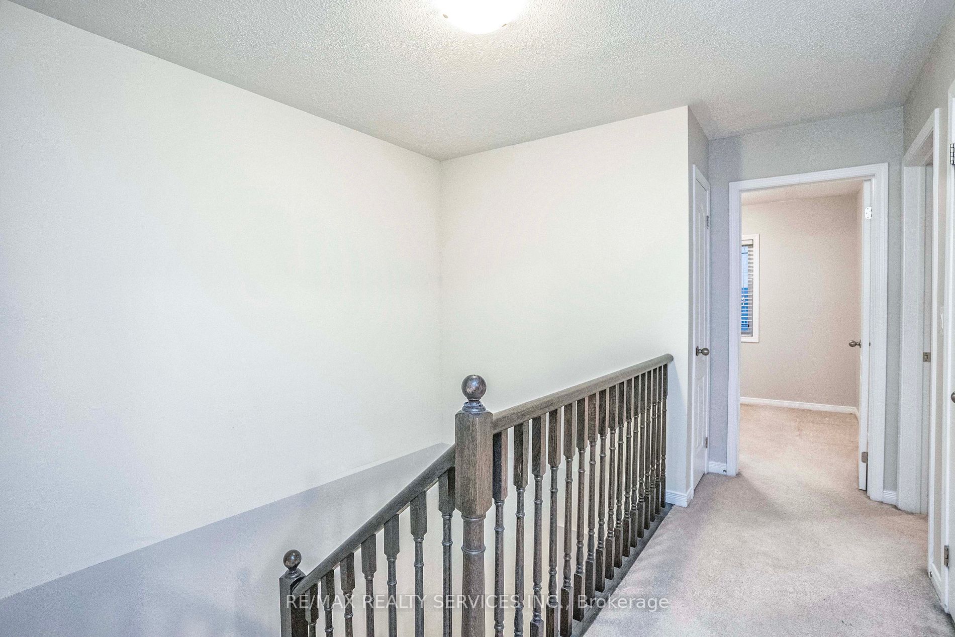 6 Birchfield Cres