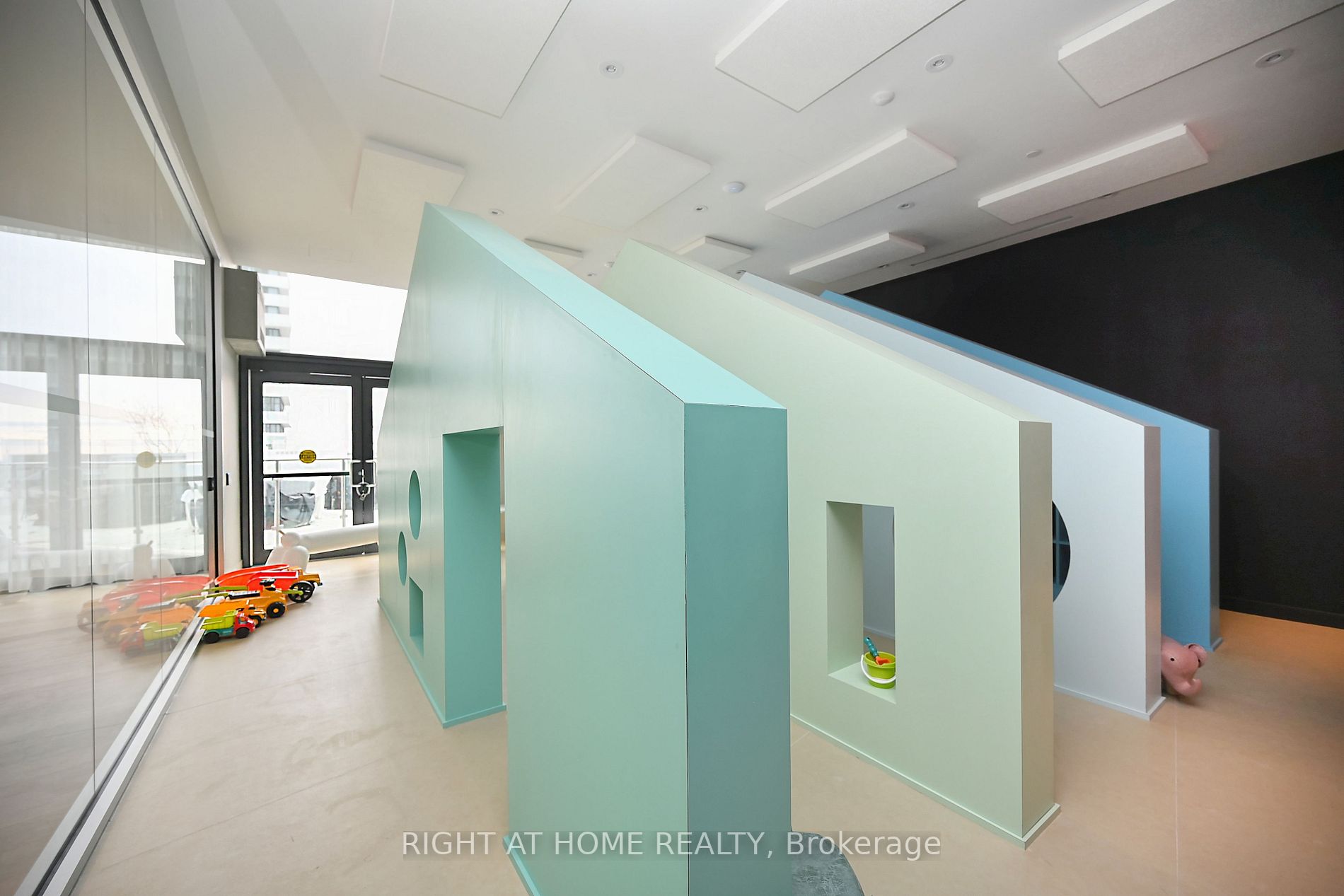 3900 Confederation Pkwy, #5801