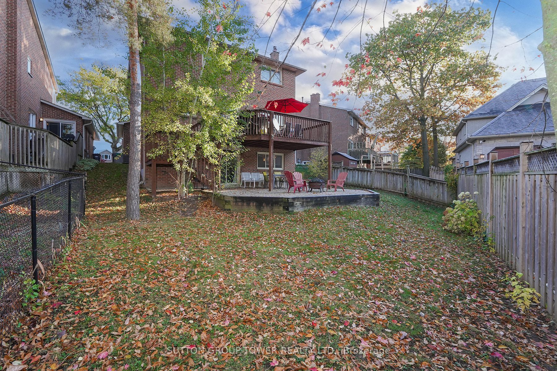 3920 Selkirk Pl