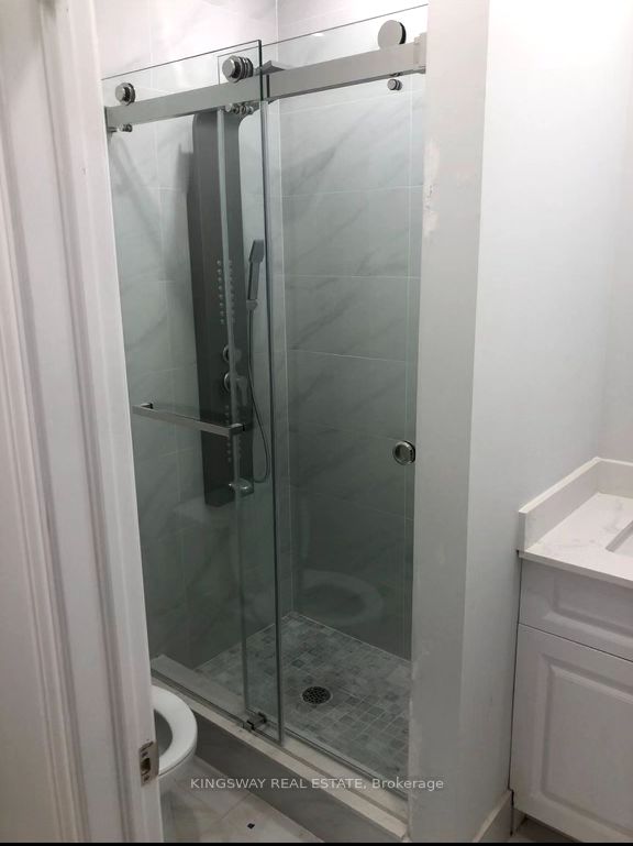 333 Trudeau Dr