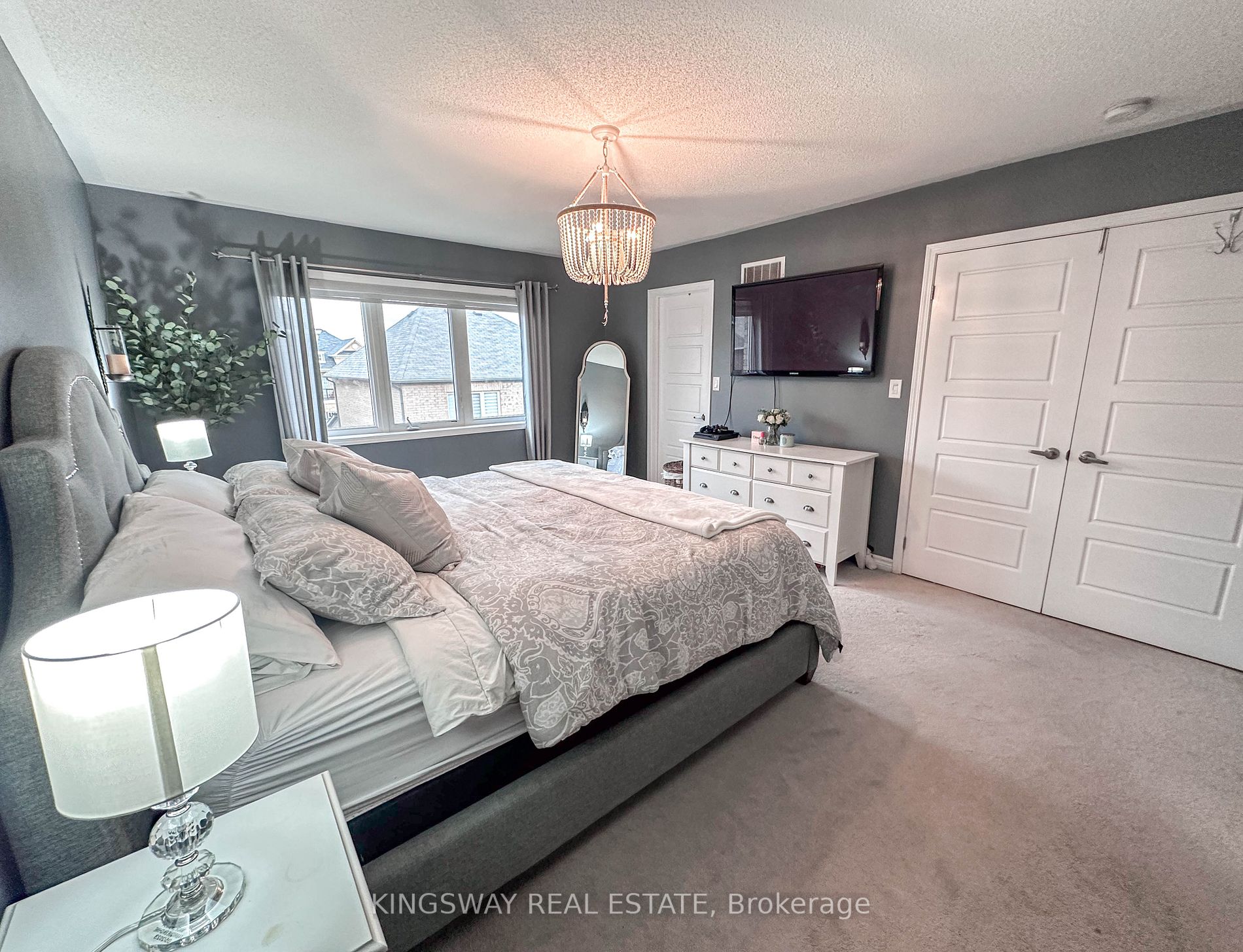 333 Trudeau Dr