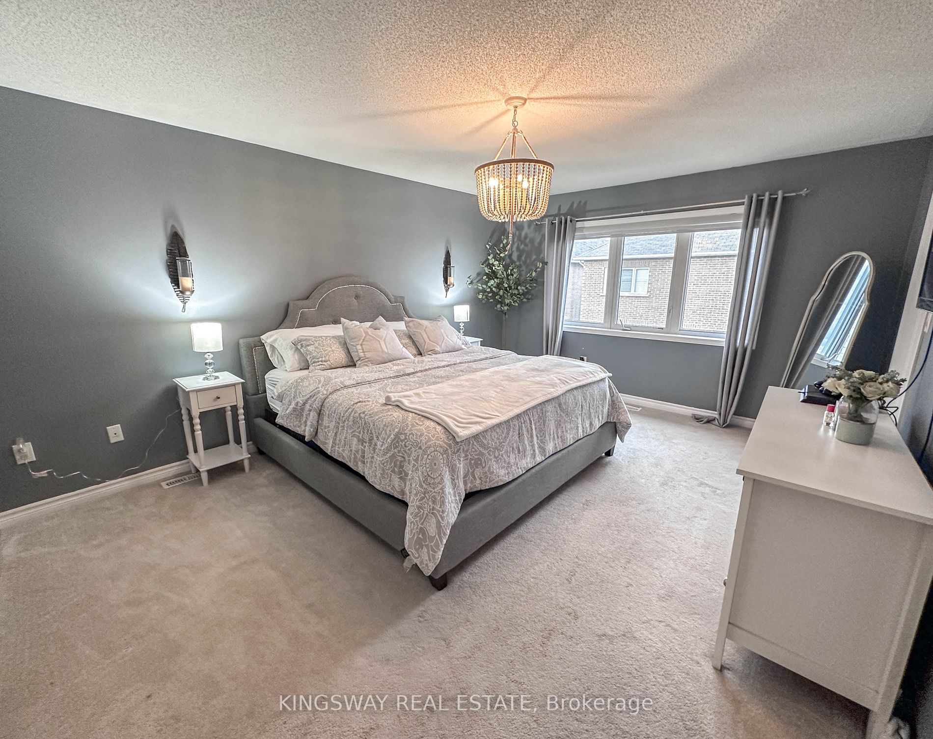 333 Trudeau Dr