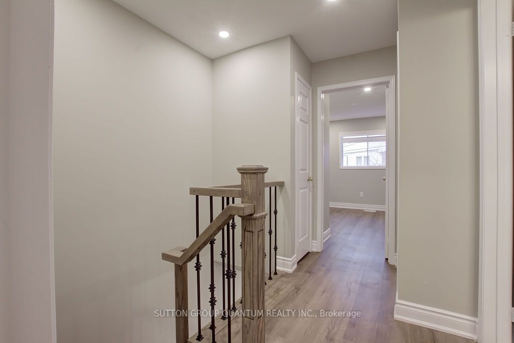 1015 Johnson's Lane, #10