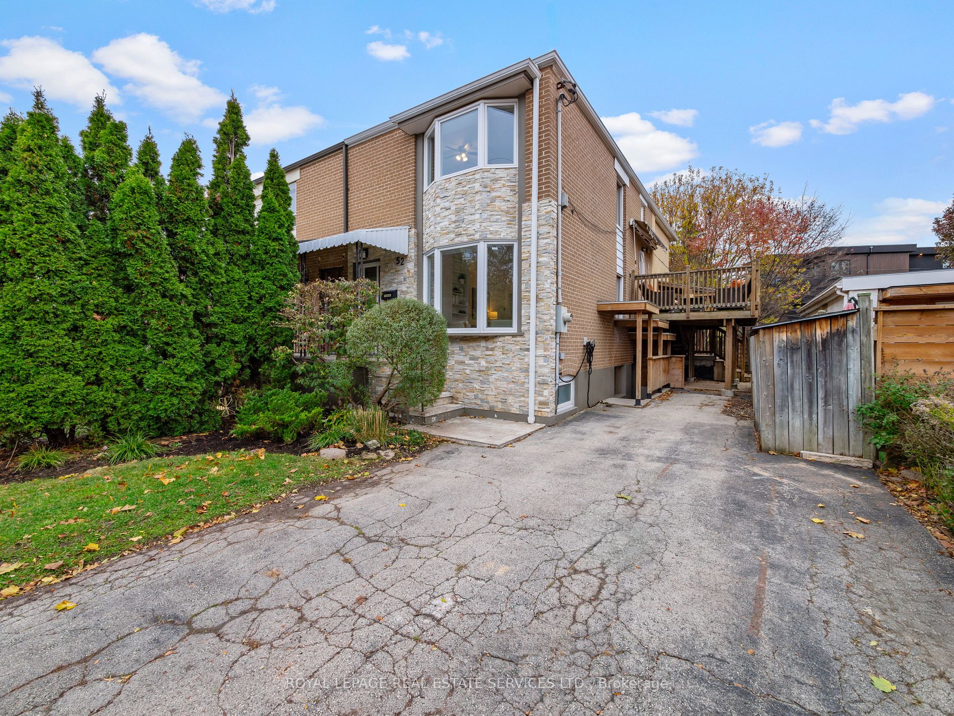 52 Pasadena Gdns