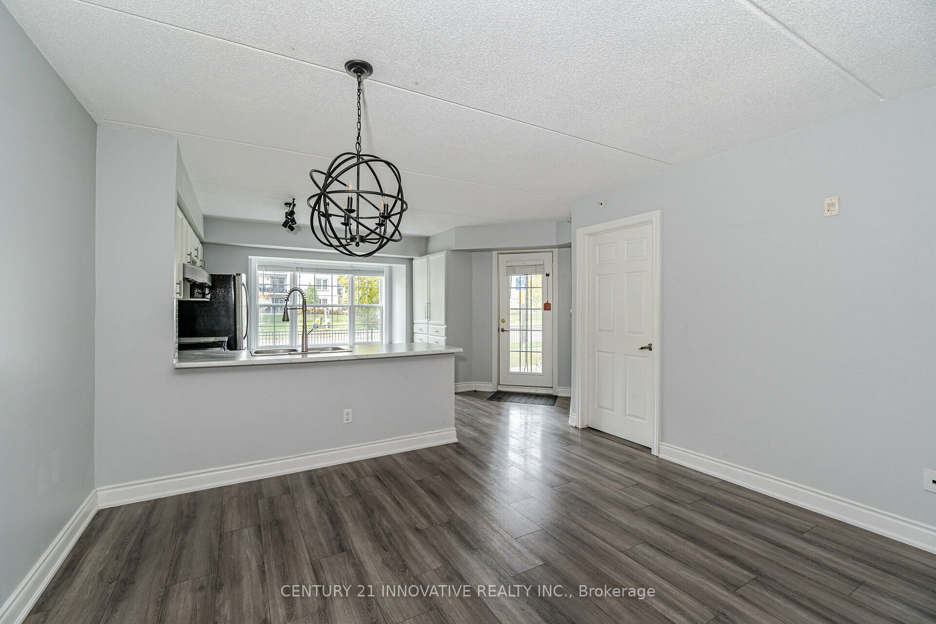 1491 Maple Ave, #111