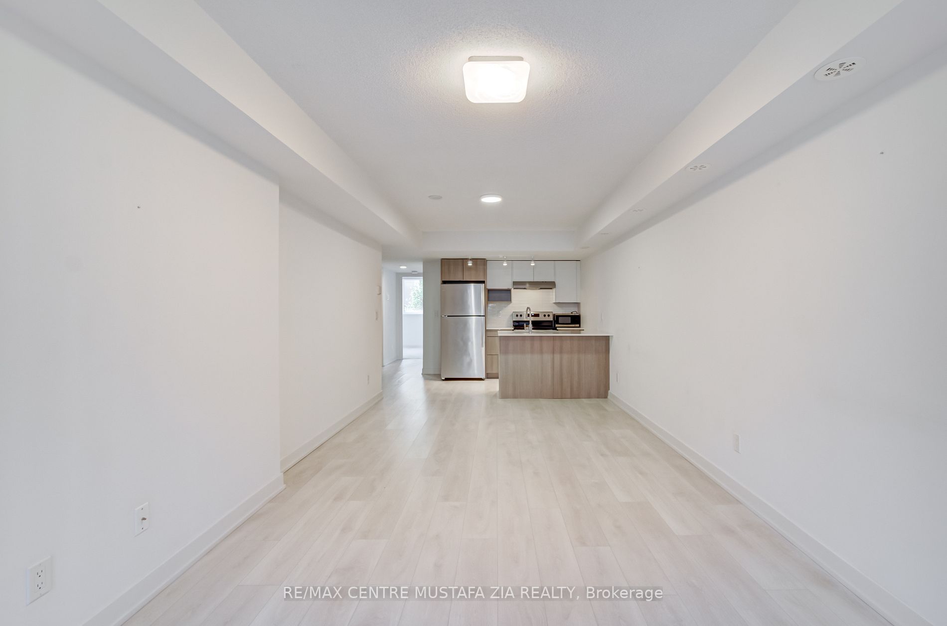1129 Cooke Blvd, #608