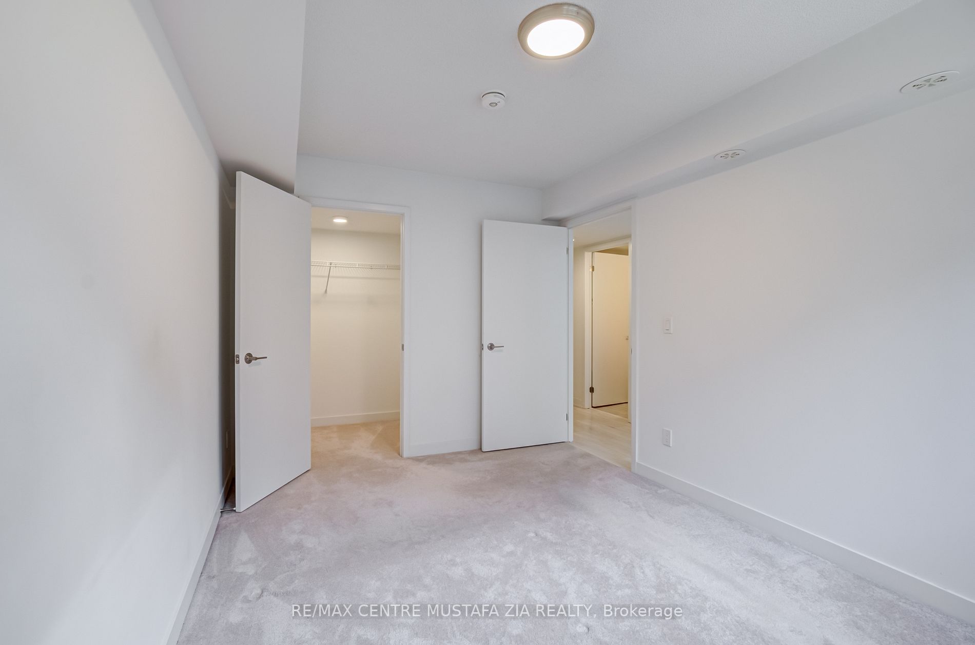1129 Cooke Blvd, #608