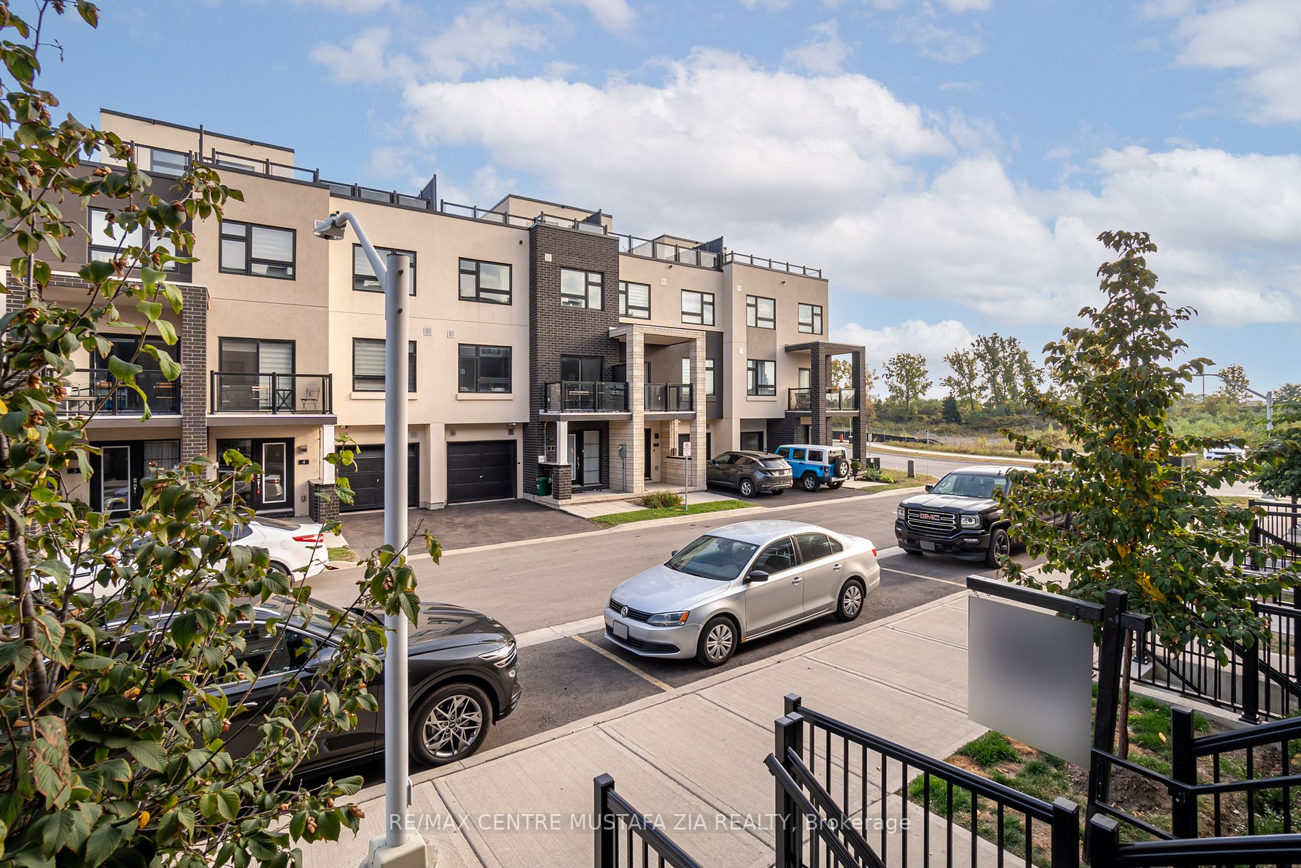 1129 Cooke Blvd, #608