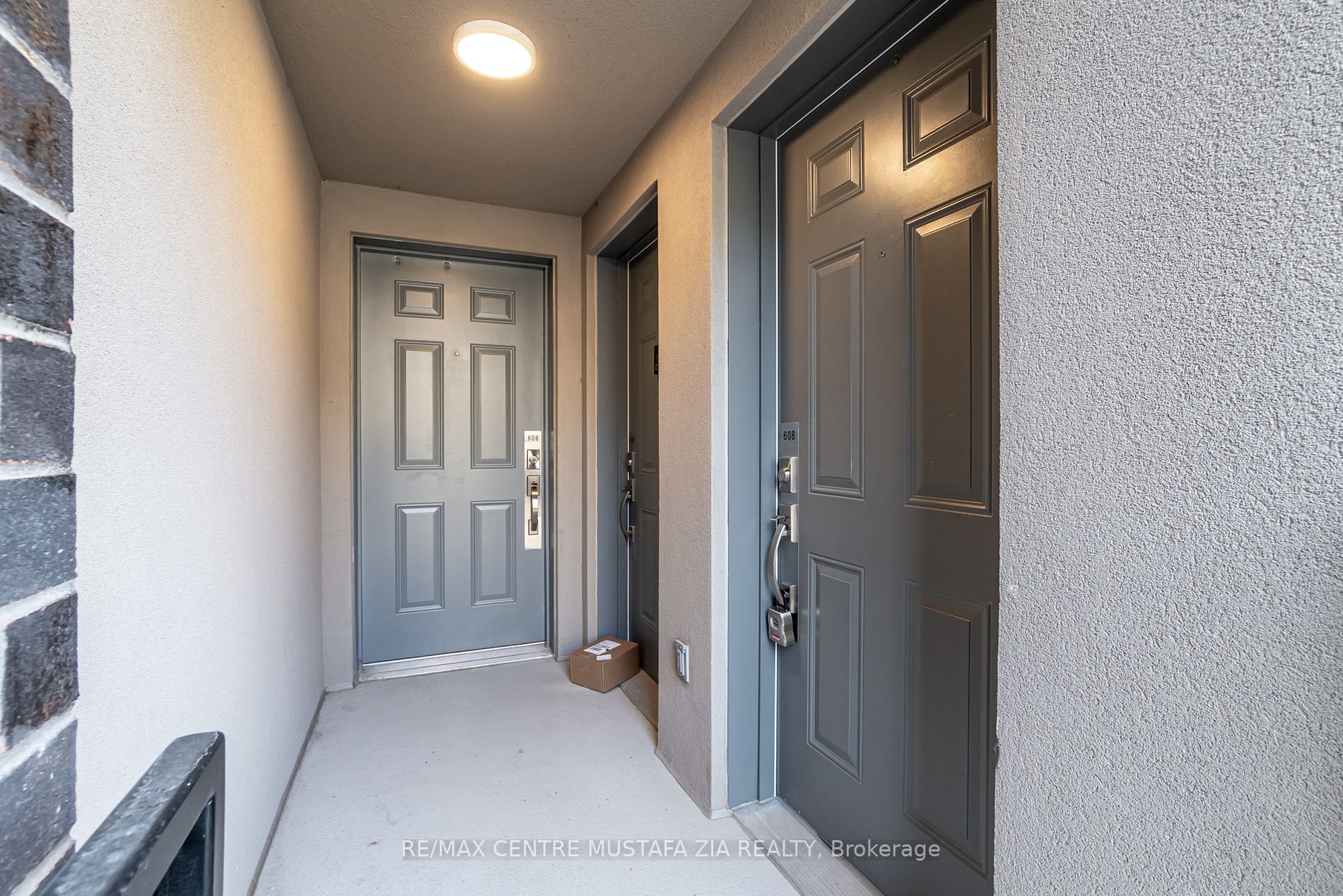 1129 Cooke Blvd, #608