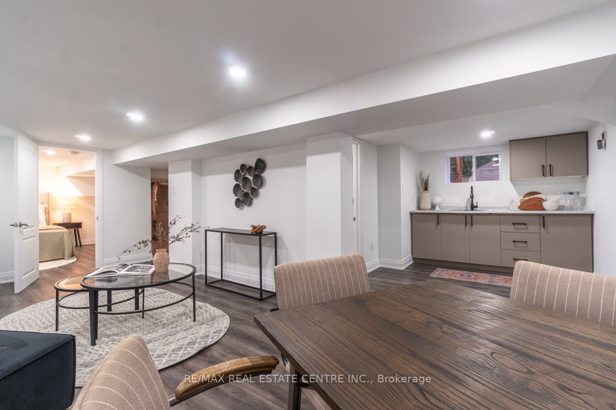 312 Mallard Ave