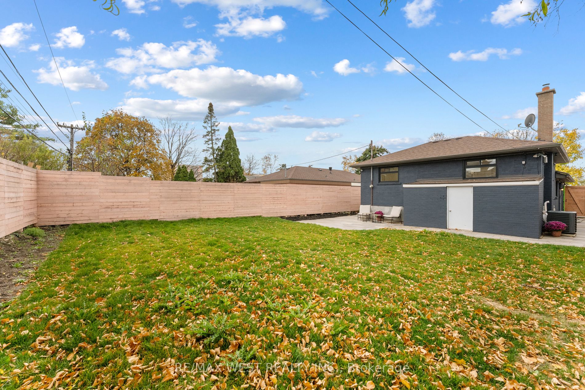 5 Buckley Cres