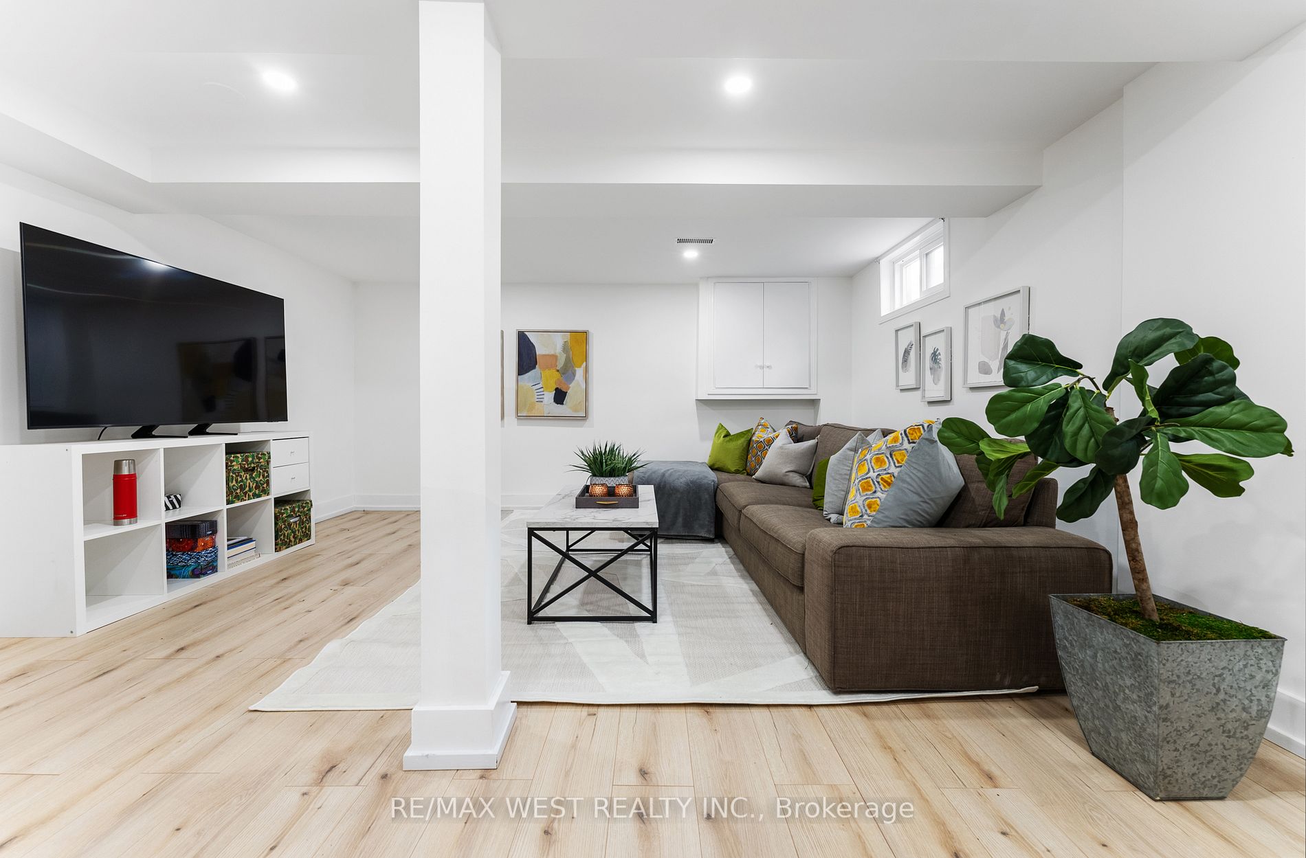 5 Buckley Cres