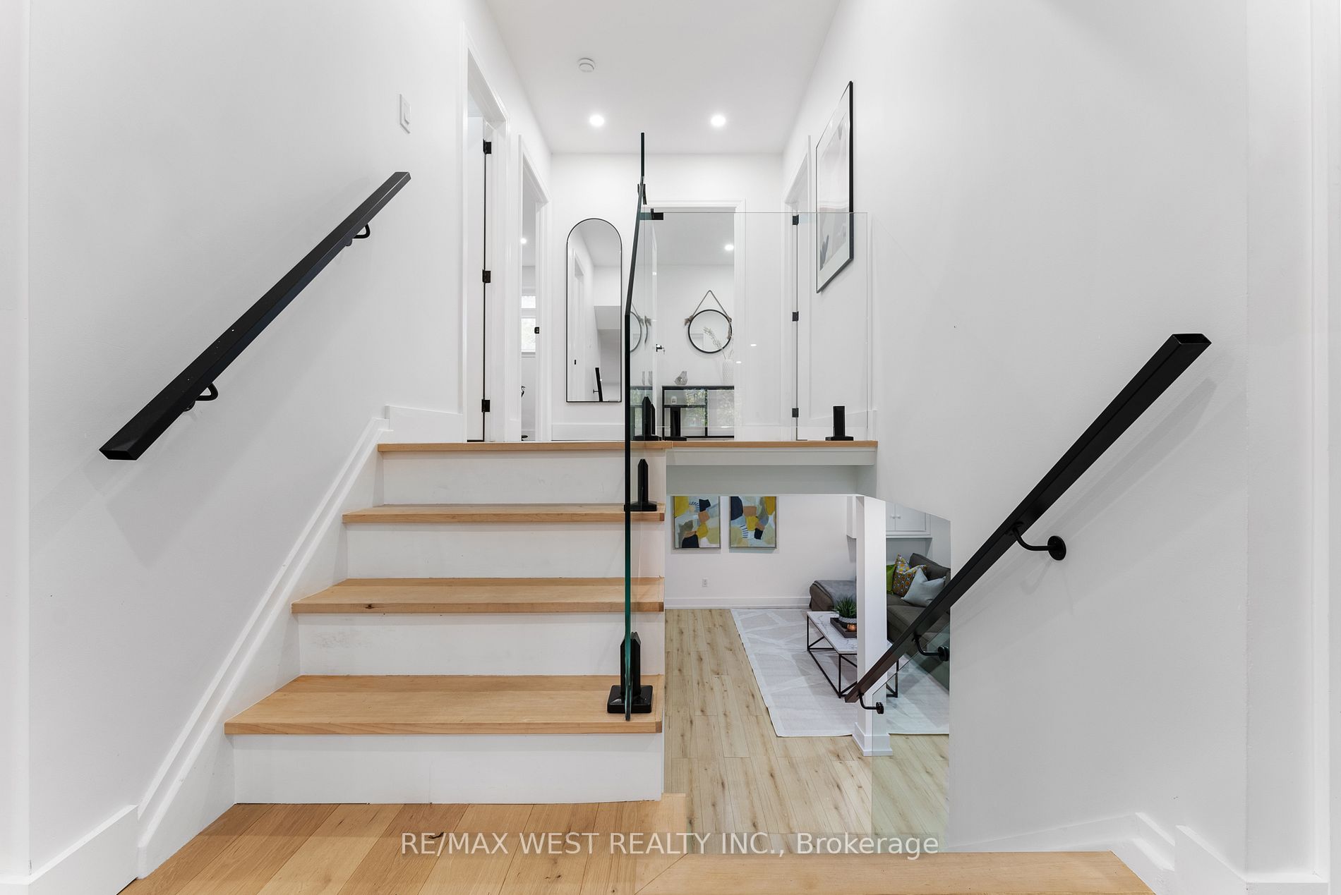 5 Buckley Cres