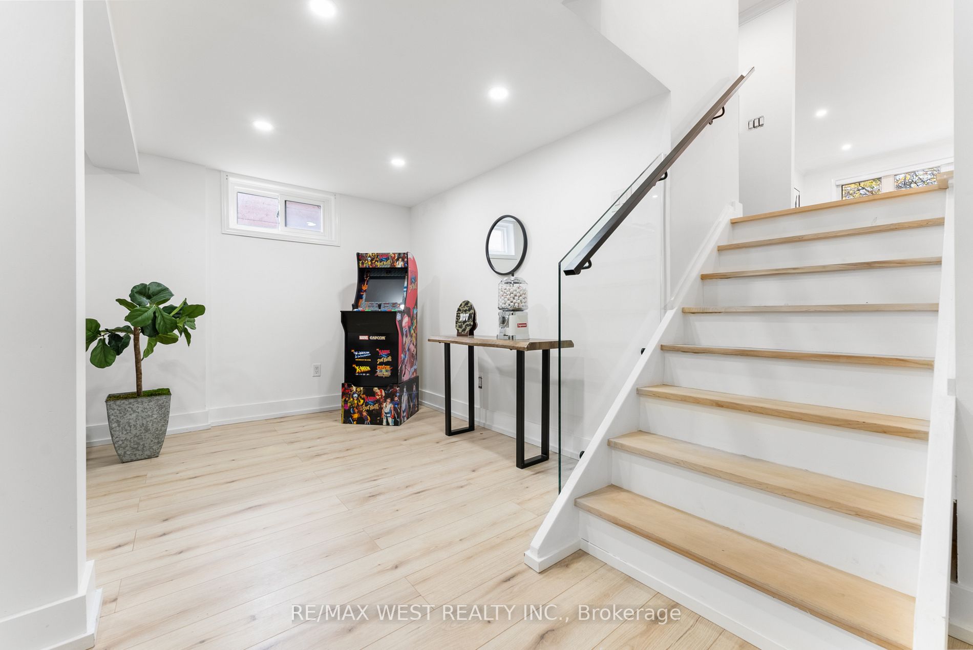 5 Buckley Cres