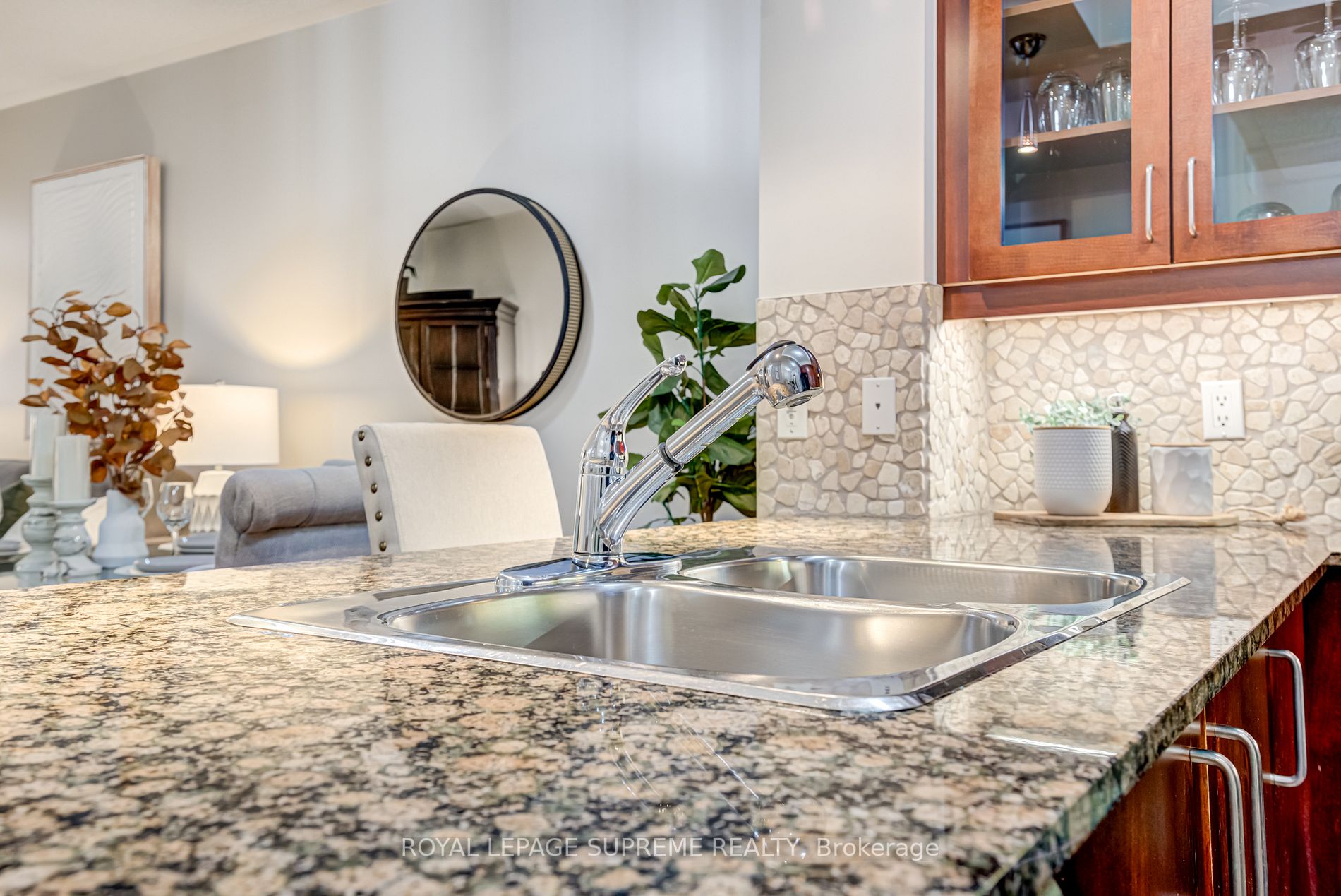 245 Dalesford Rd, #107