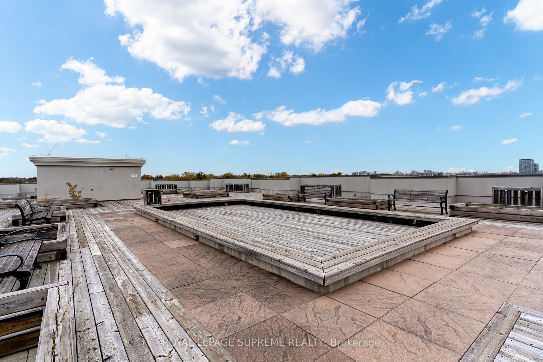 245 Dalesford Rd, #107