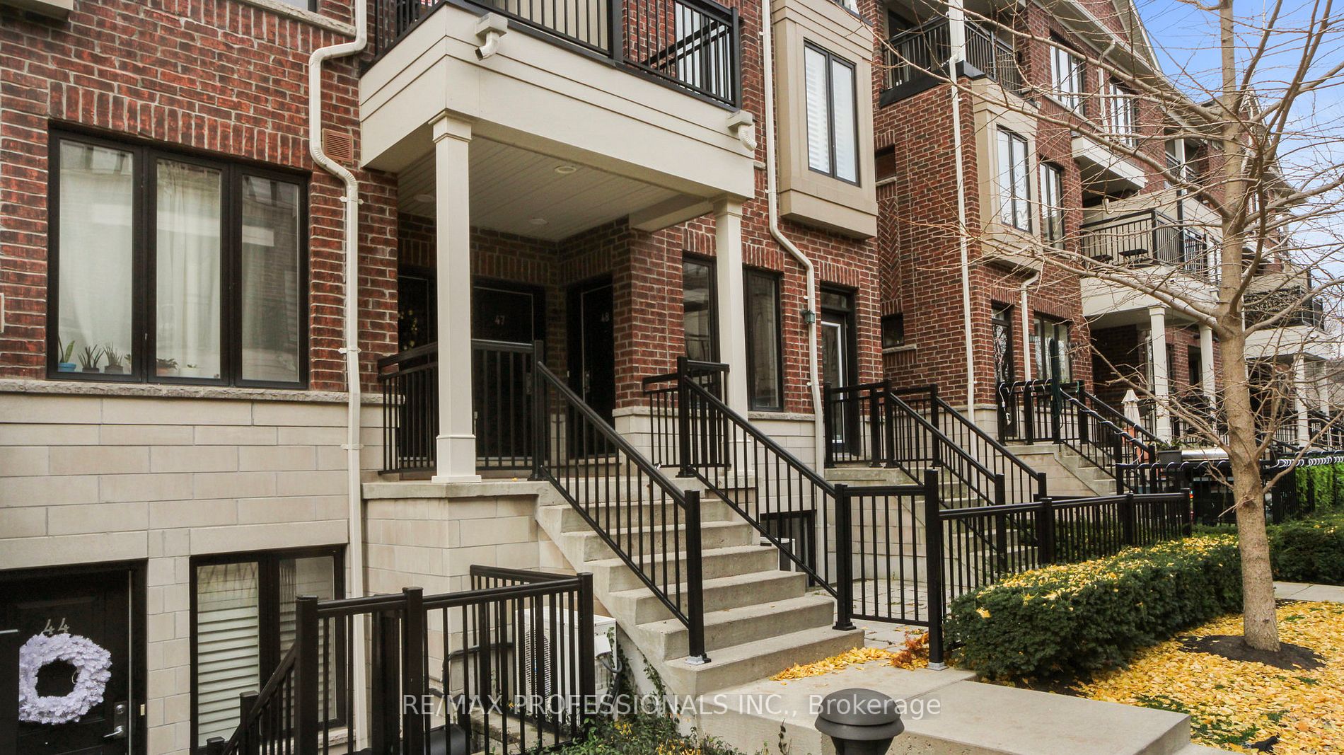 20 Carnation Avenue, #48