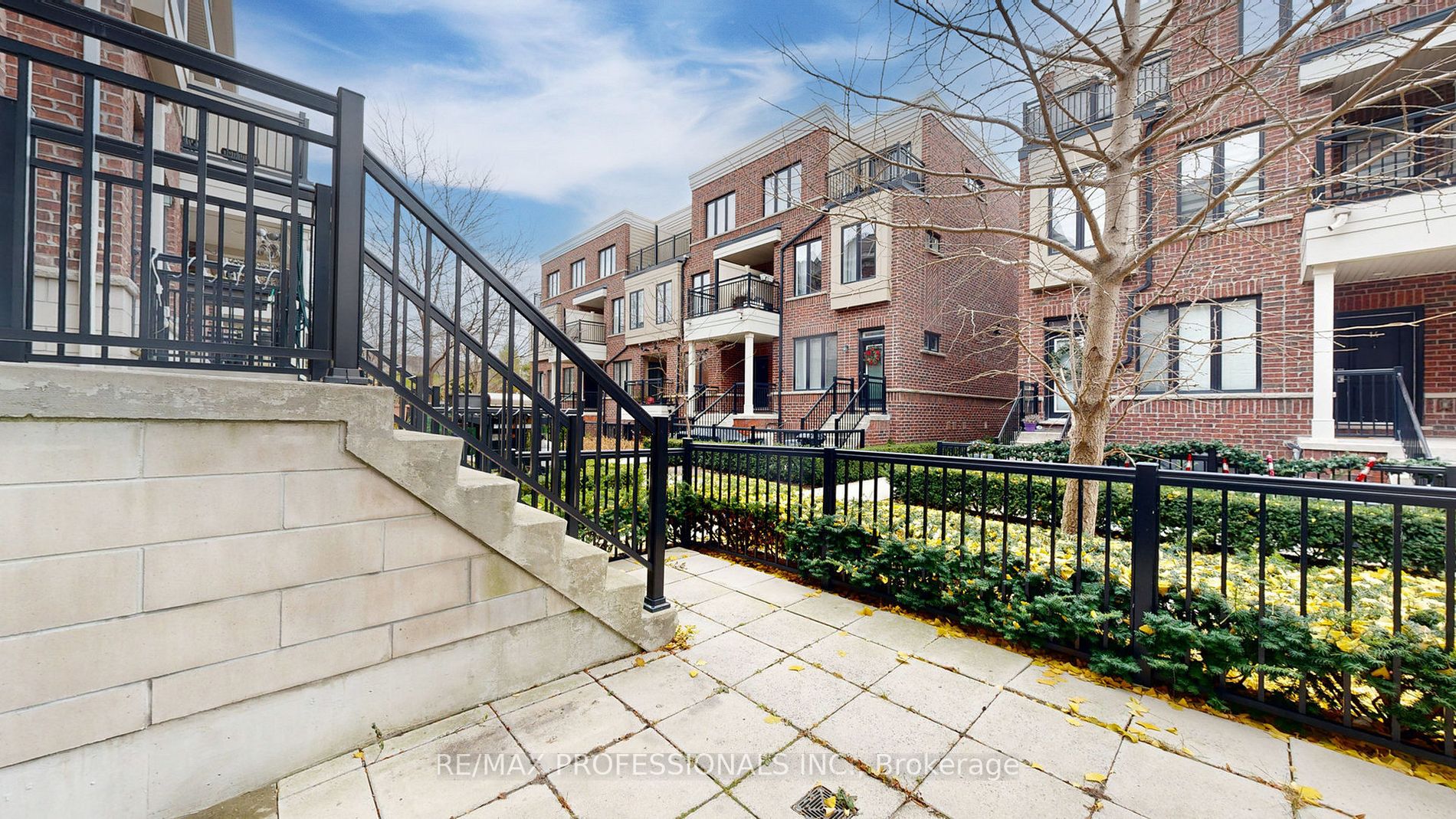 20 Carnation Avenue, #48