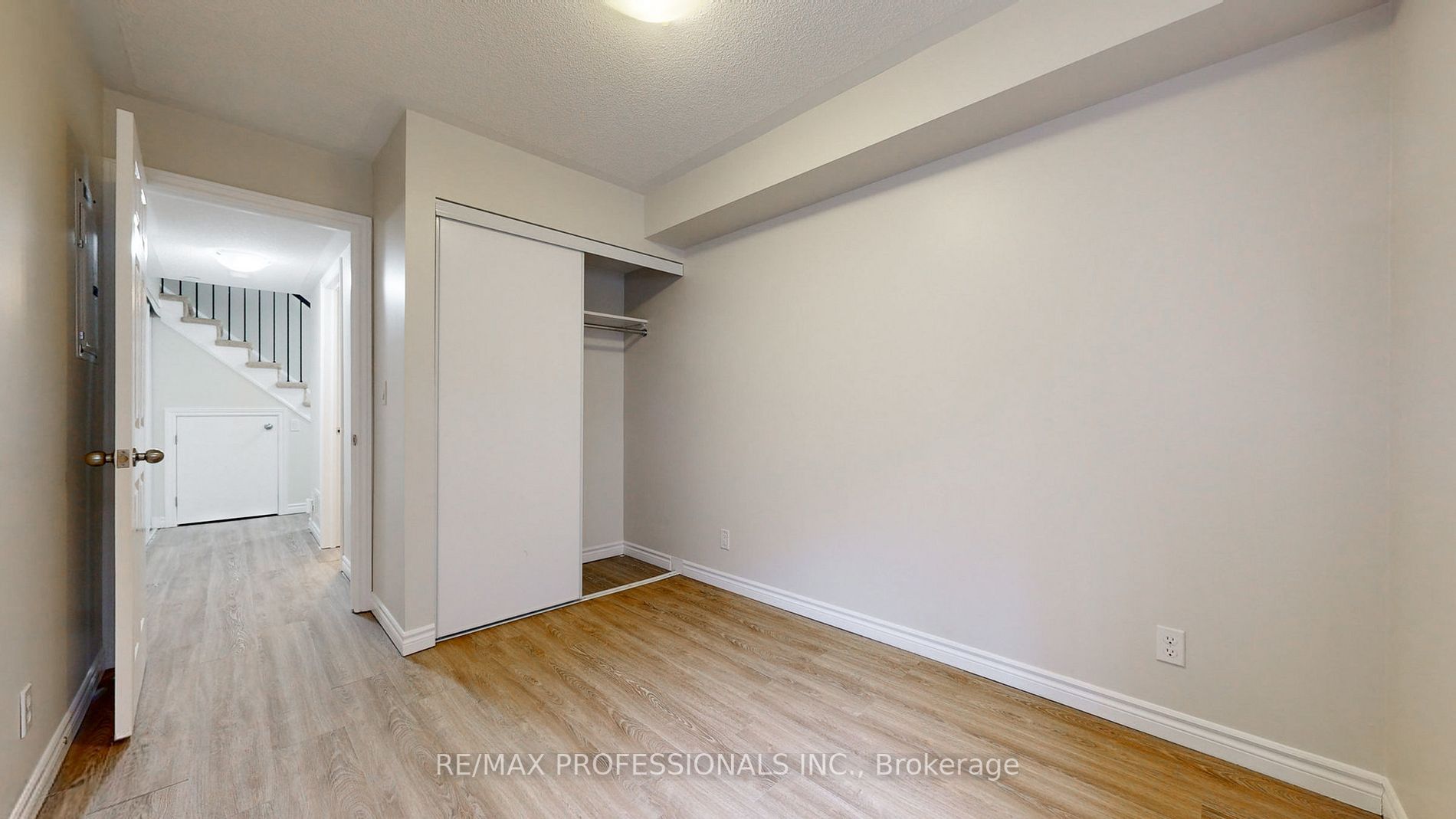 20 Carnation Avenue, #48