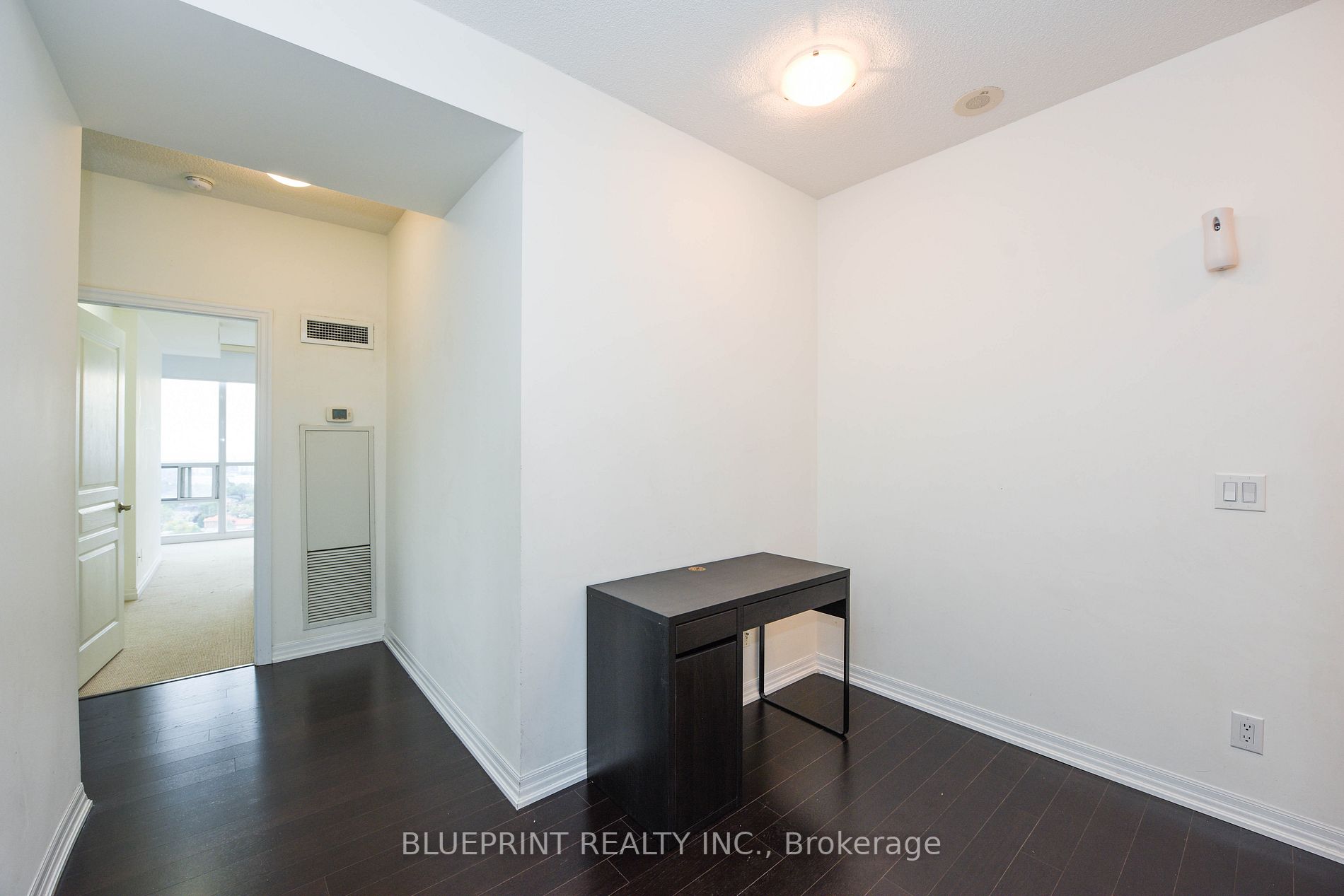 223 Webb Drive, #2002