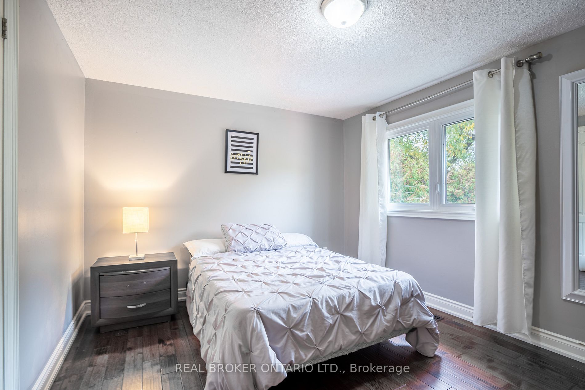 3111 Autumn Hill Cres
