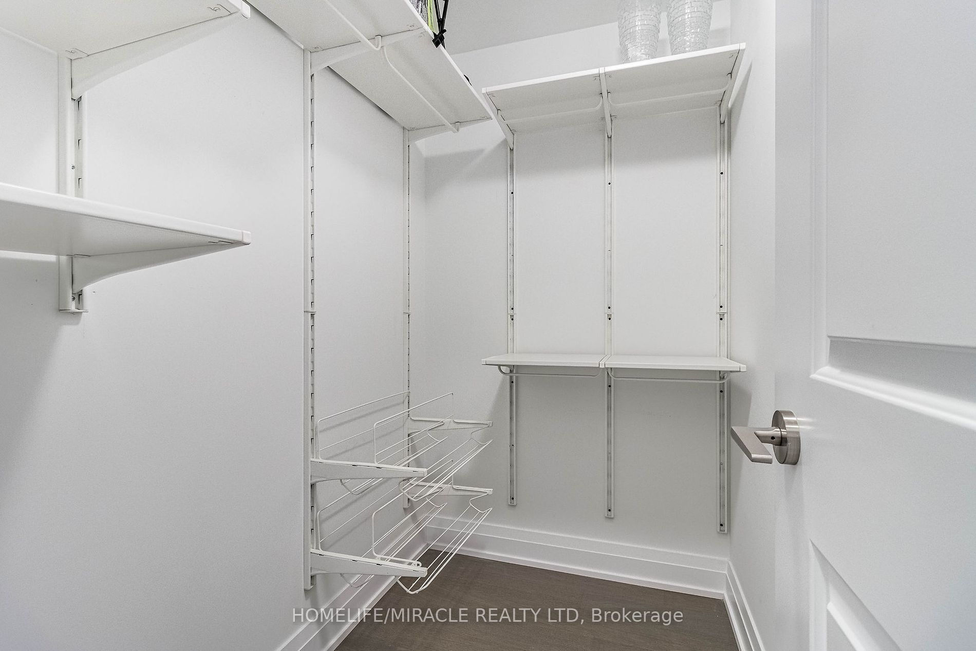 20 Shore Breeze Drive, #609