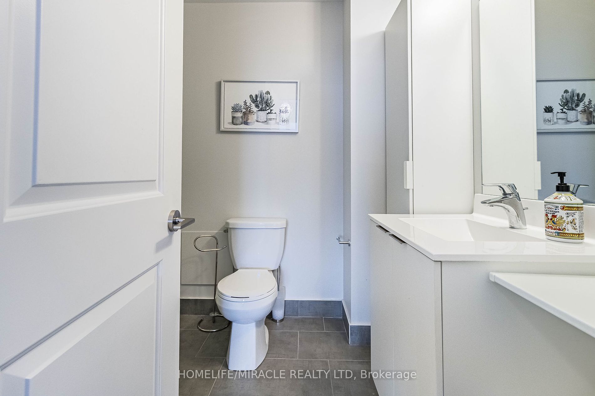 20 Shore Breeze Drive, #609