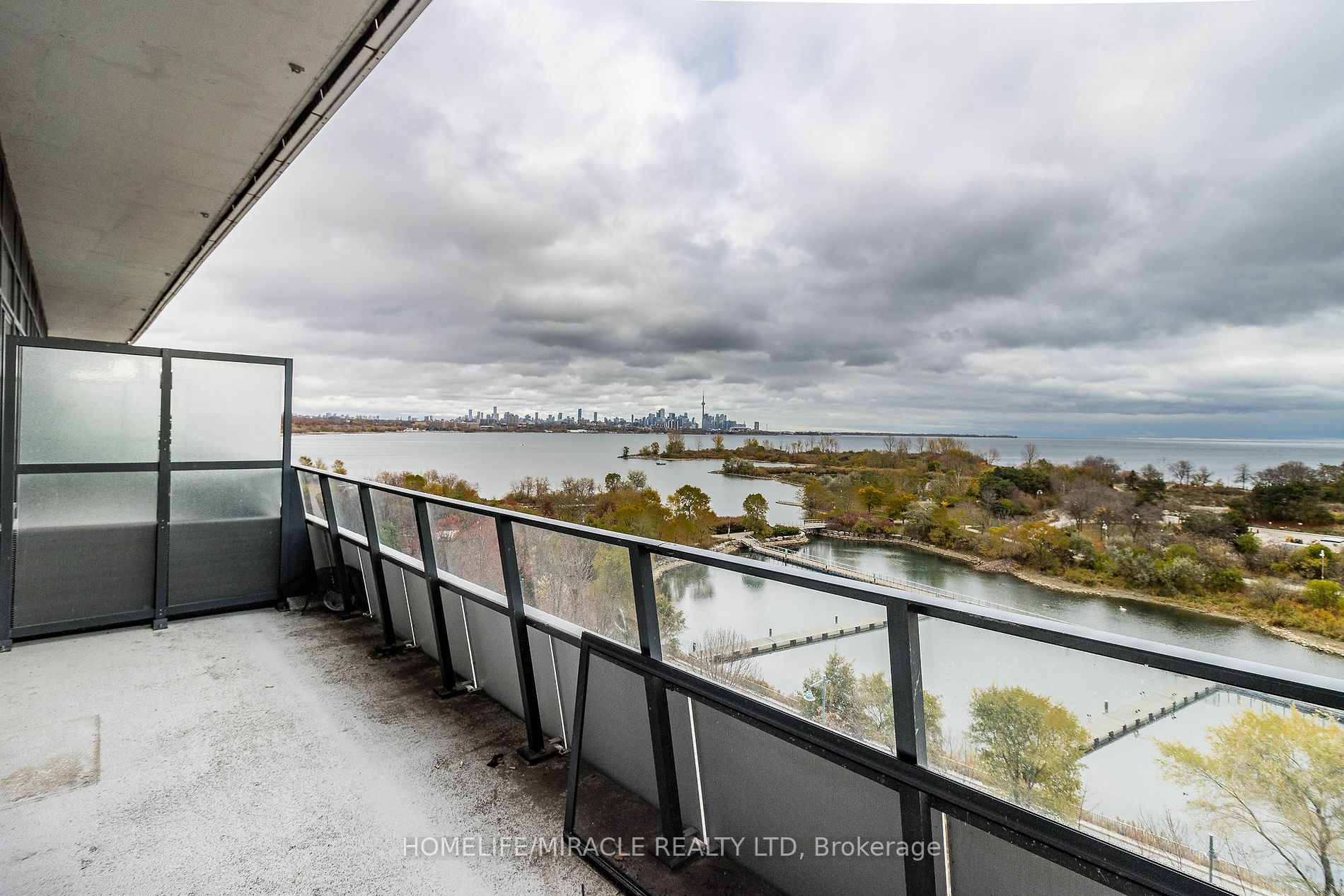 20 Shore Breeze Drive, #609