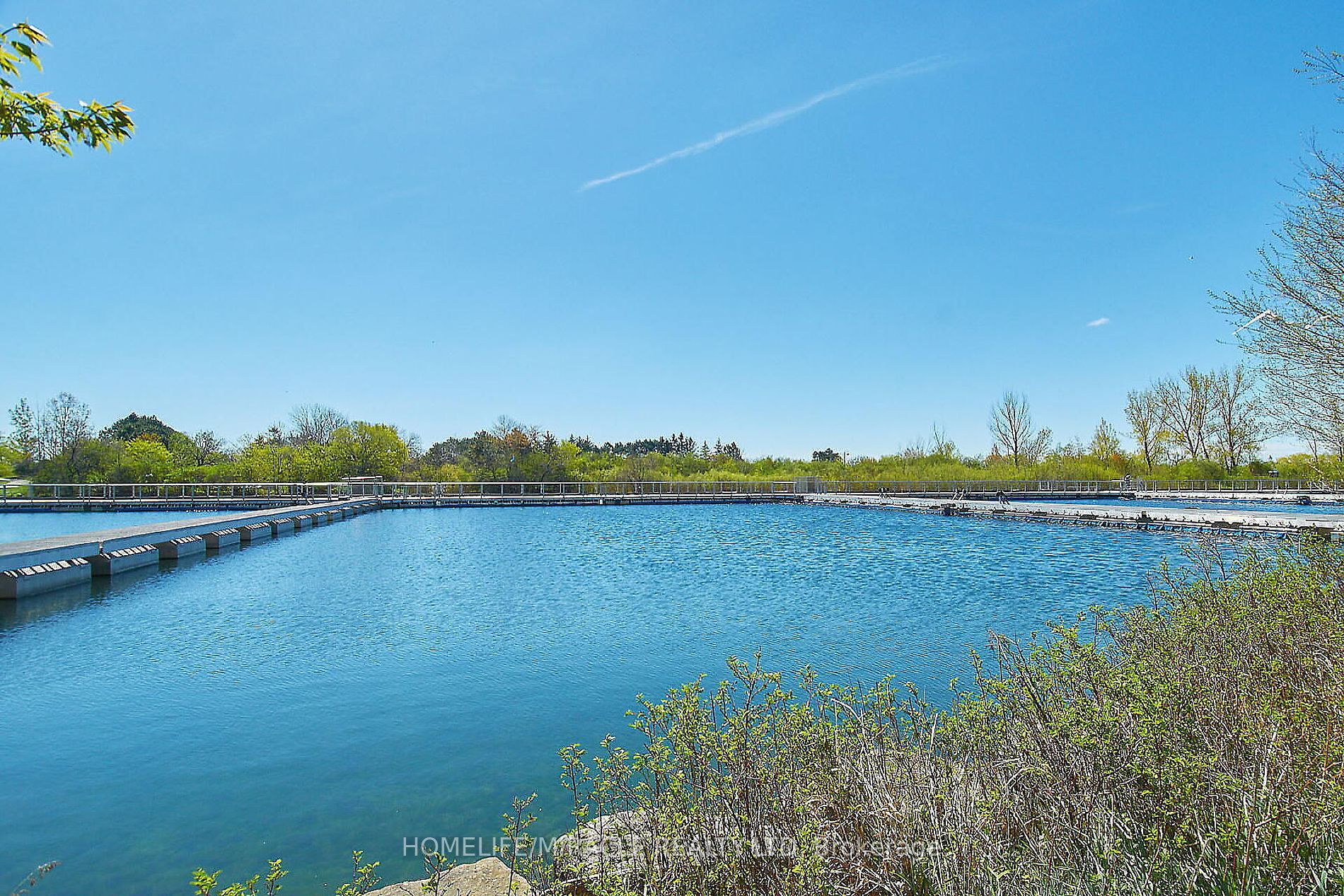 20 Shore Breeze Drive, #609