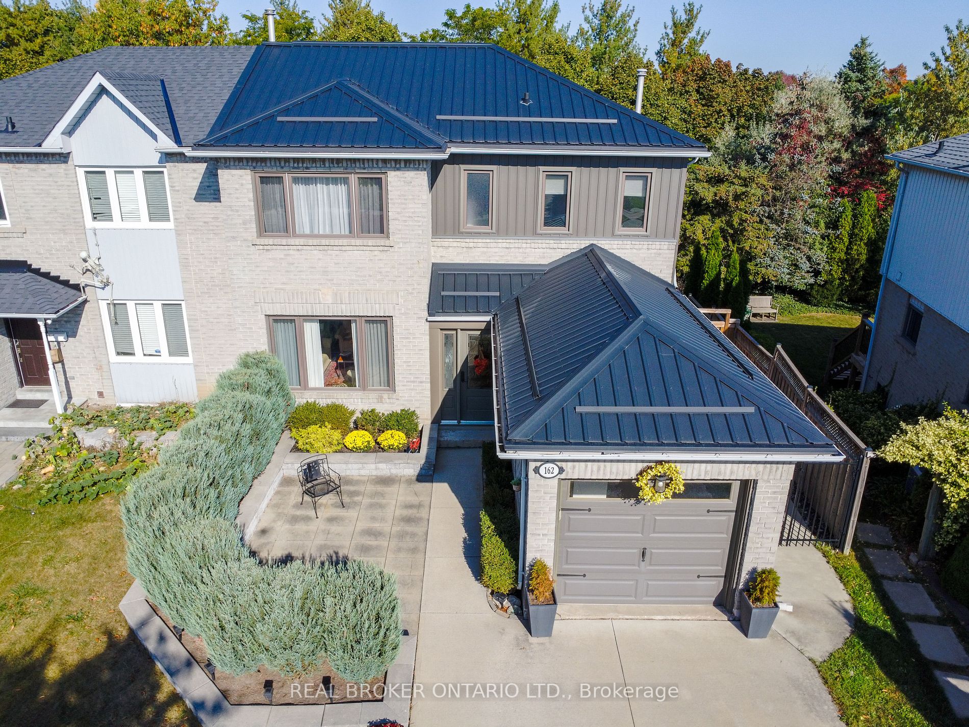 162 Ross Lane