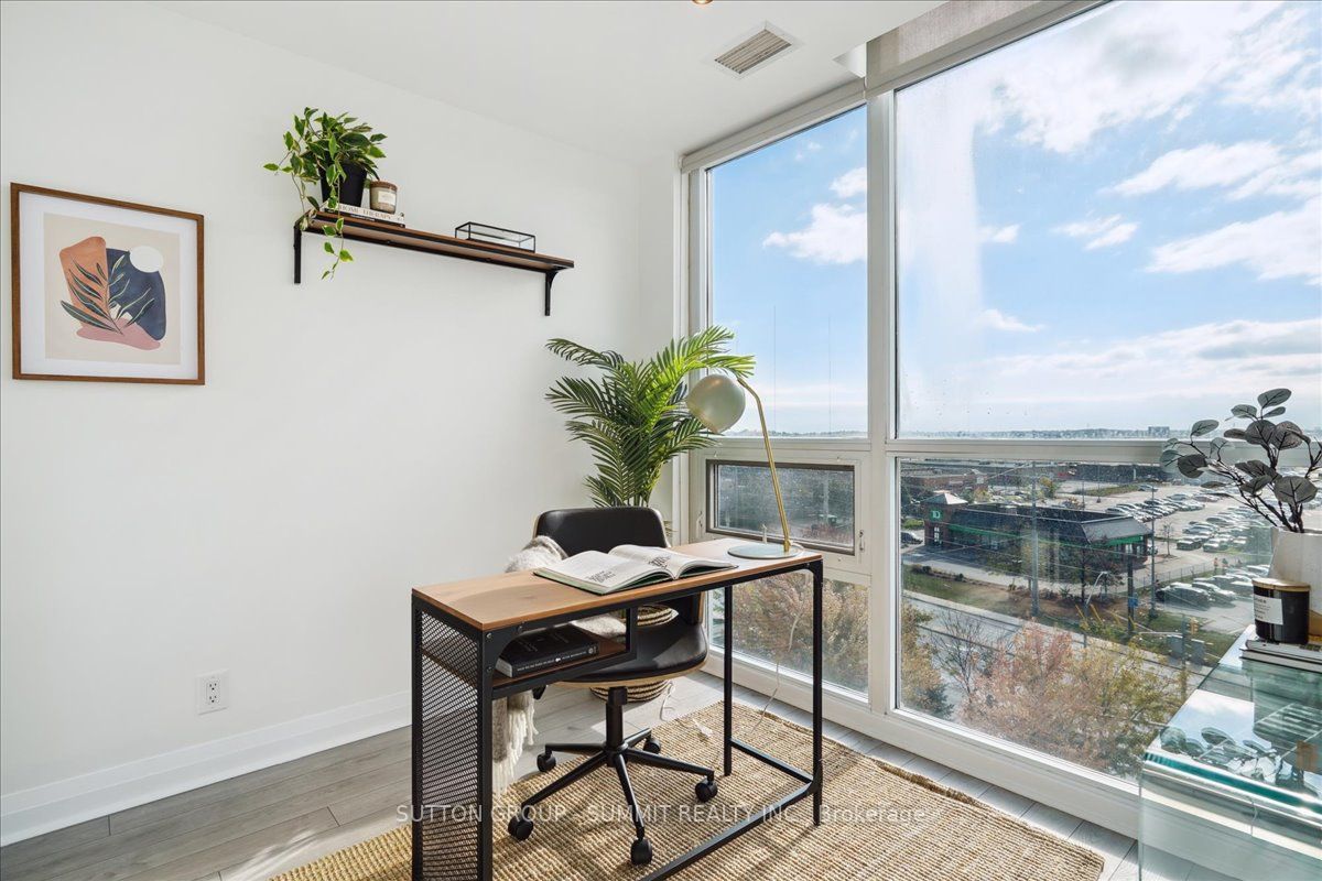 1055 Southdown Rd, #703