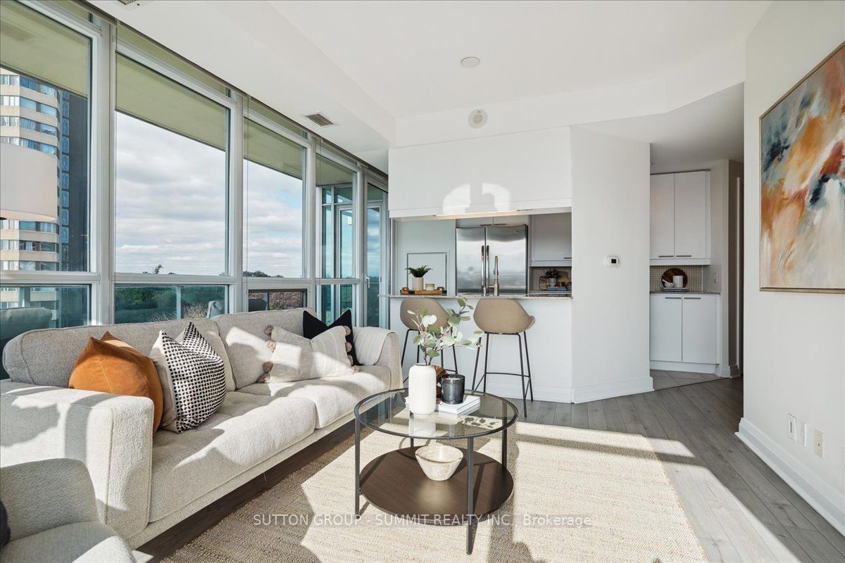 1055 Southdown Rd, #703