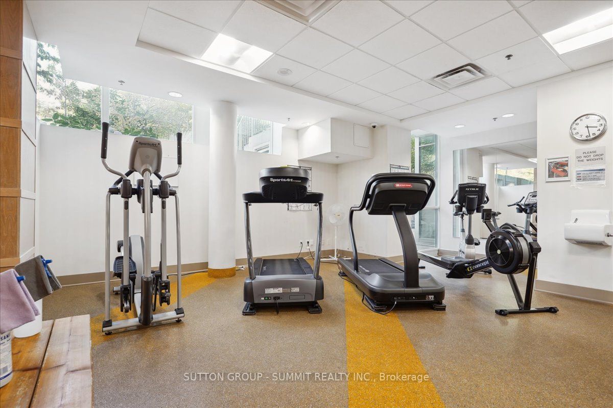 1055 Southdown Rd, #703