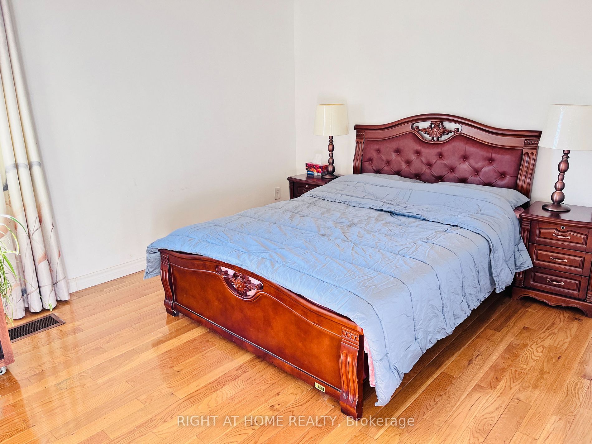 1051 Cedarglen Gate, #15