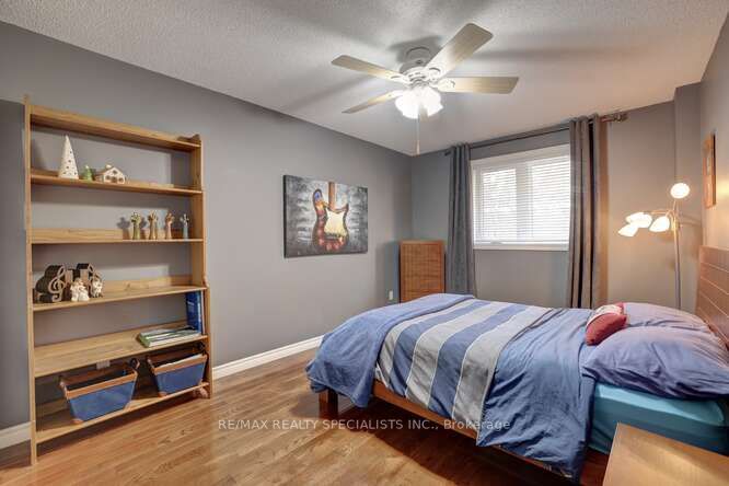 3135 Dover Cres