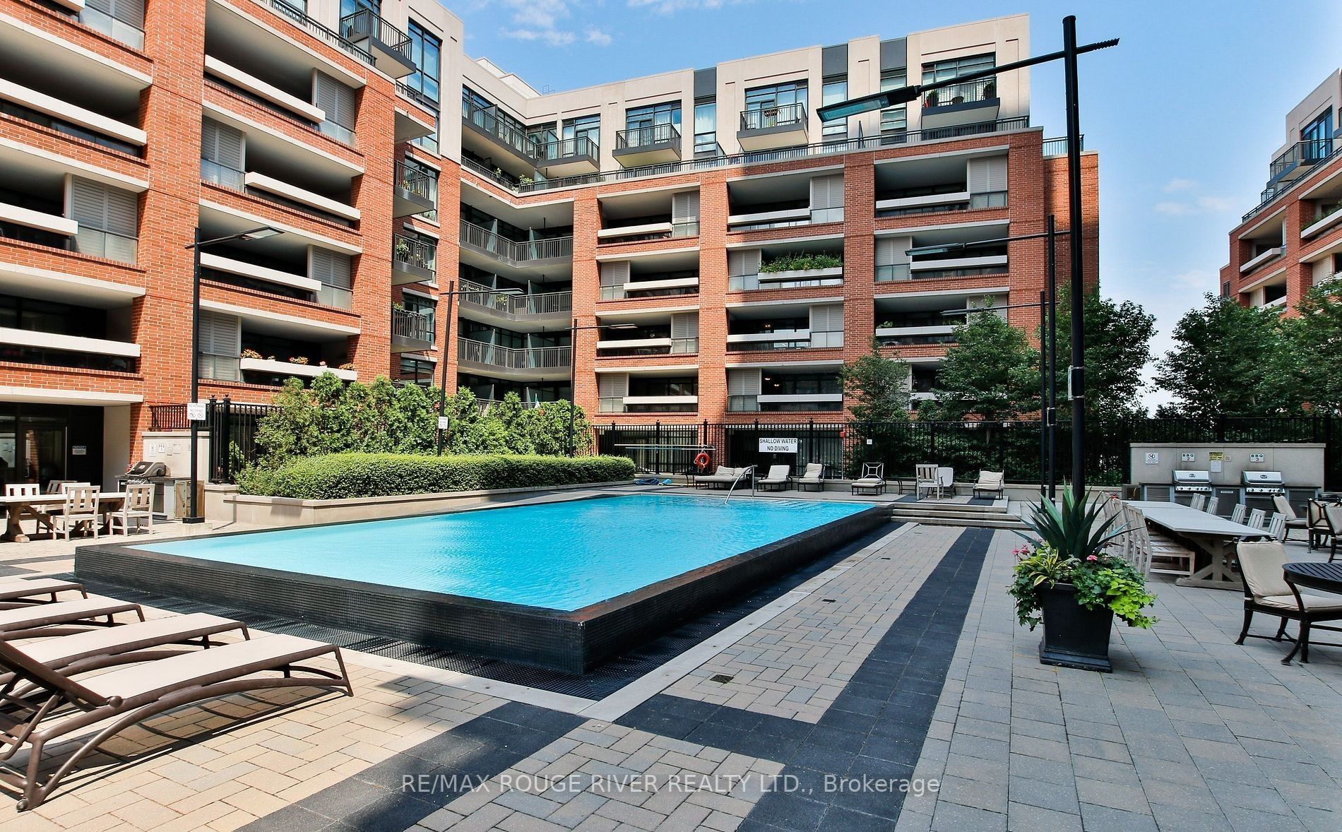 800 Lawrence Ave W, #1223