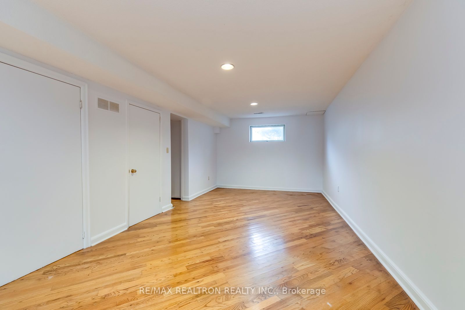 44 Oakfield Dr