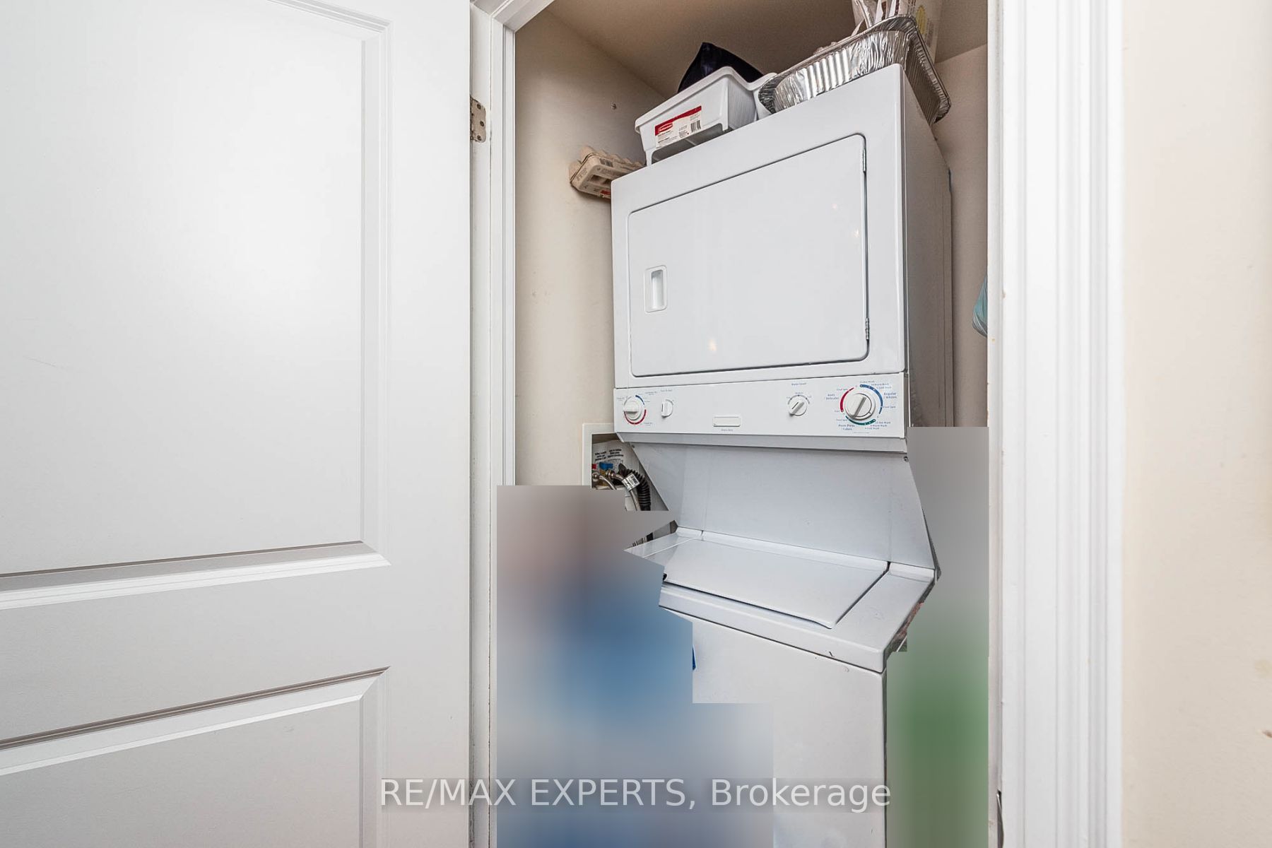 100 John St, #1306