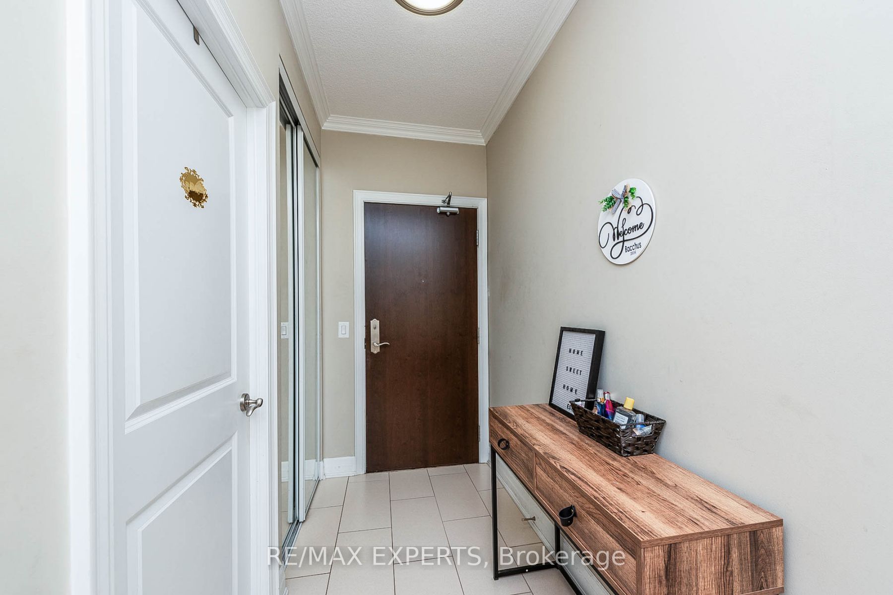 100 John St, #1306
